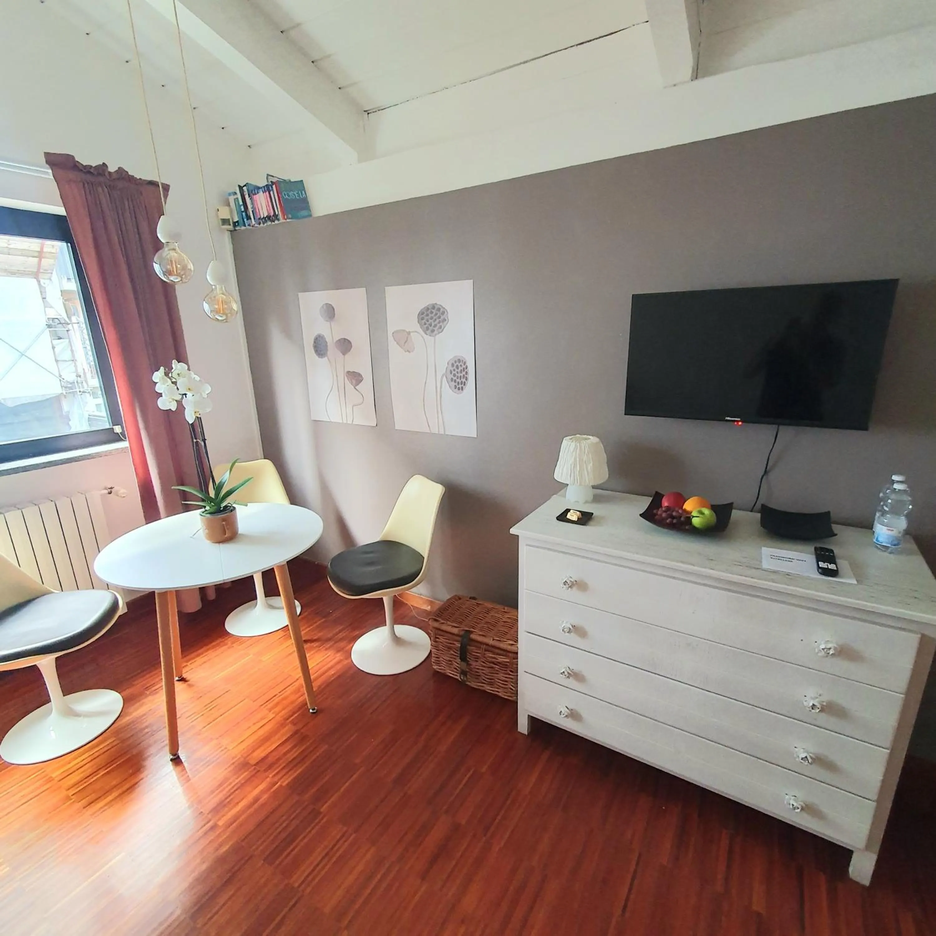 Living room in Gaia Suites - A due passi dal centro - Parcheggio privato