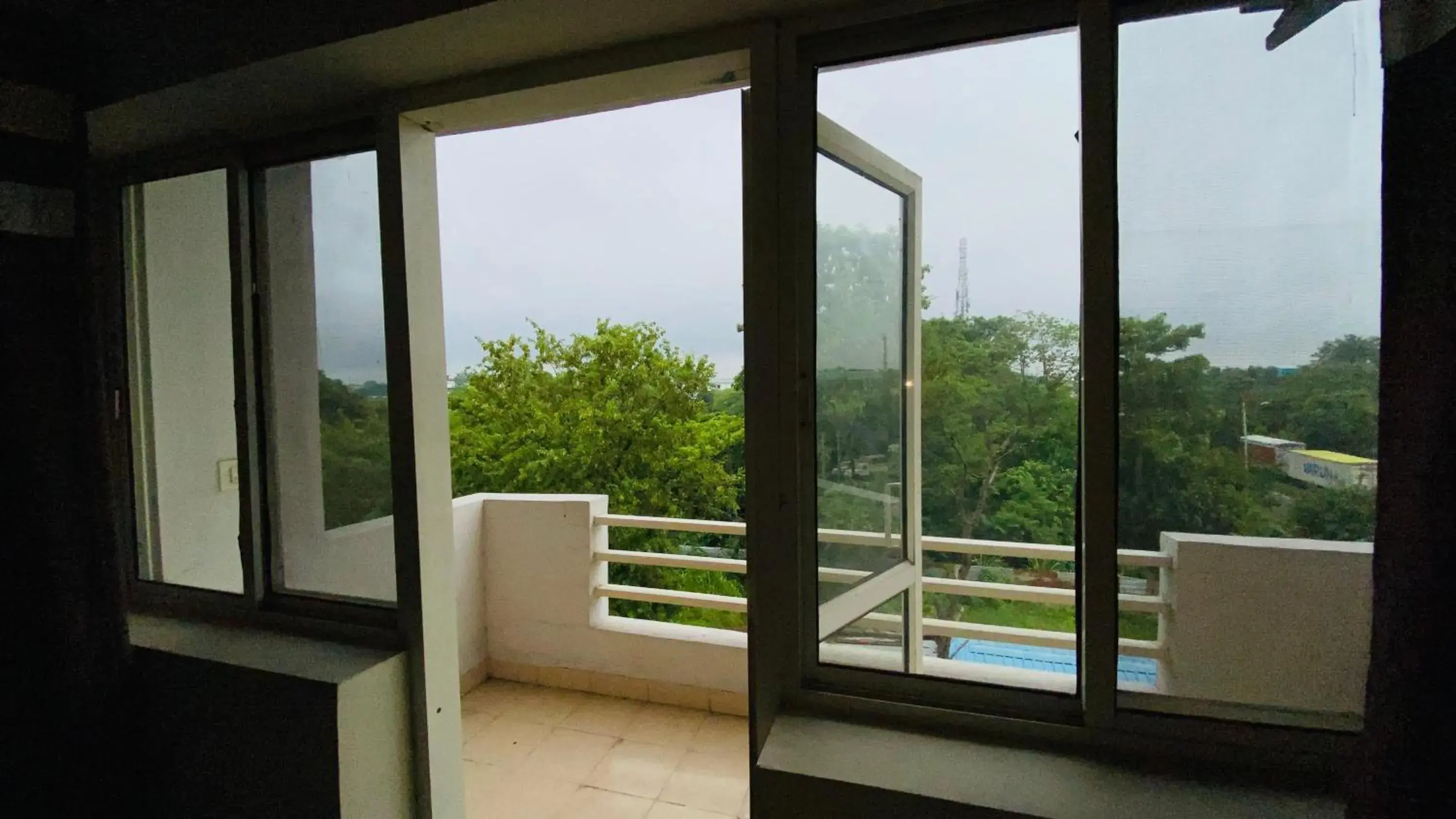 View (from property/room) in LivBox View (from property/room) in LivBox