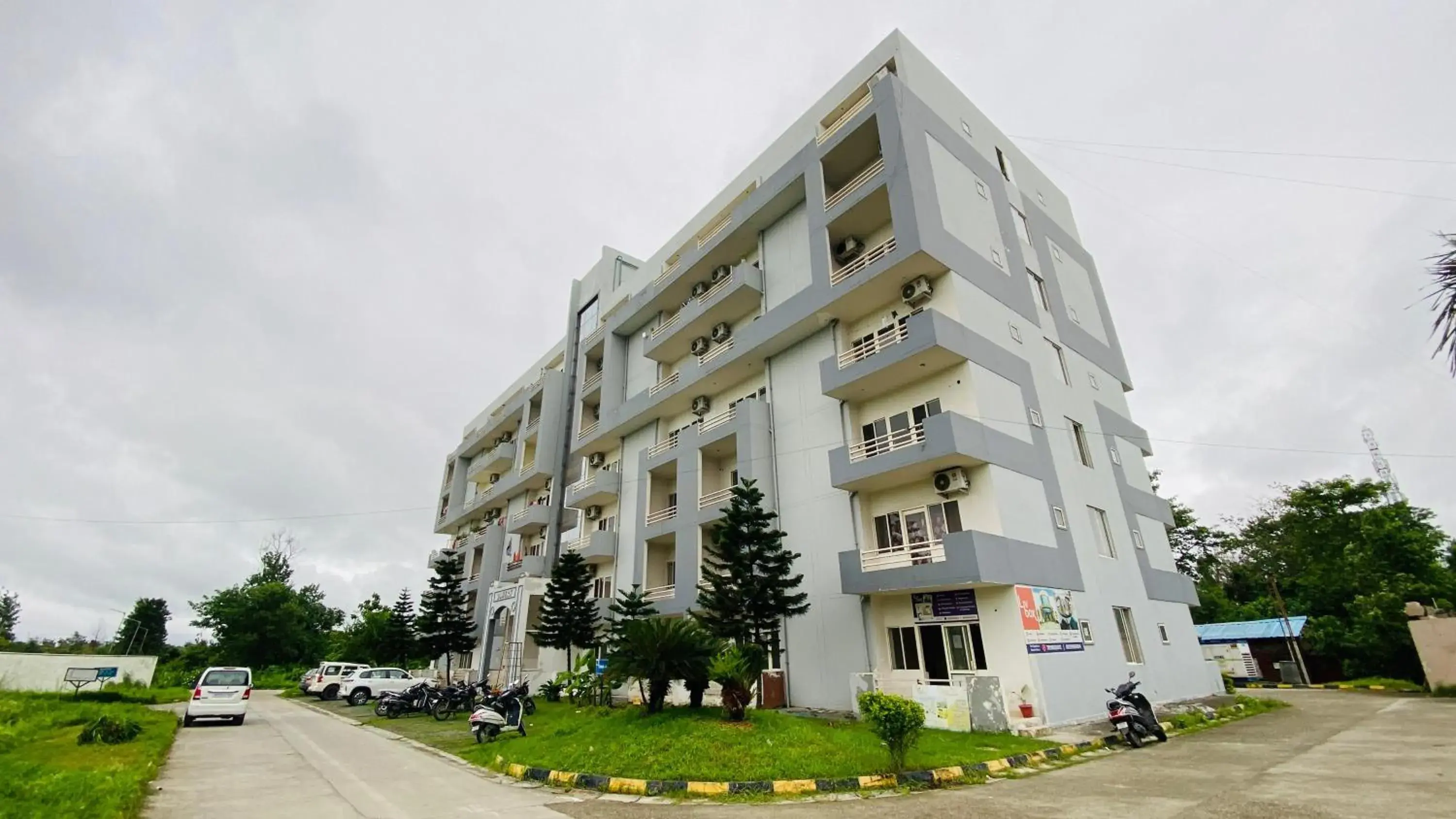 Property building in LivBox Property building in LivBox