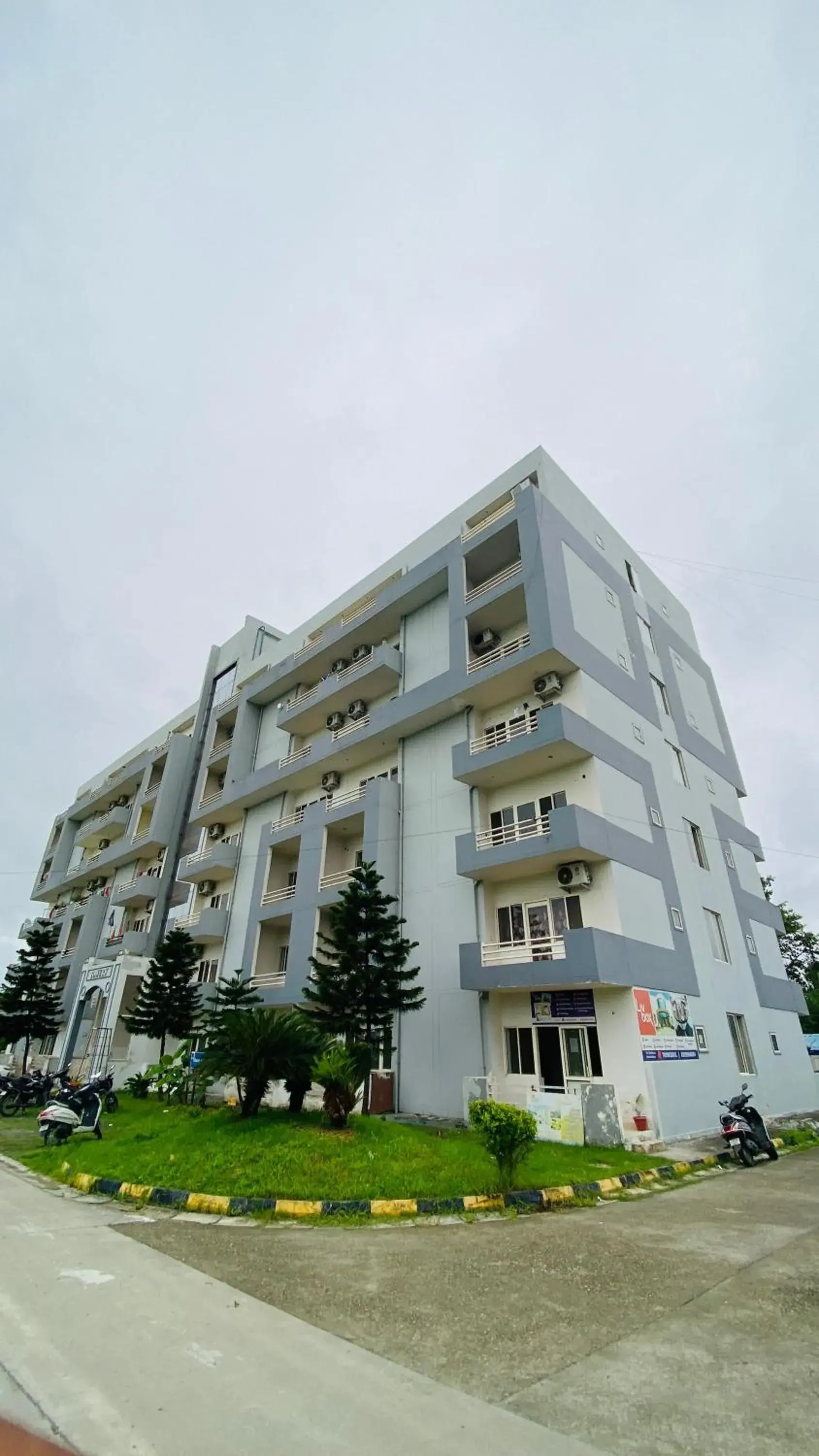 Property building in LivBox Property building in LivBox