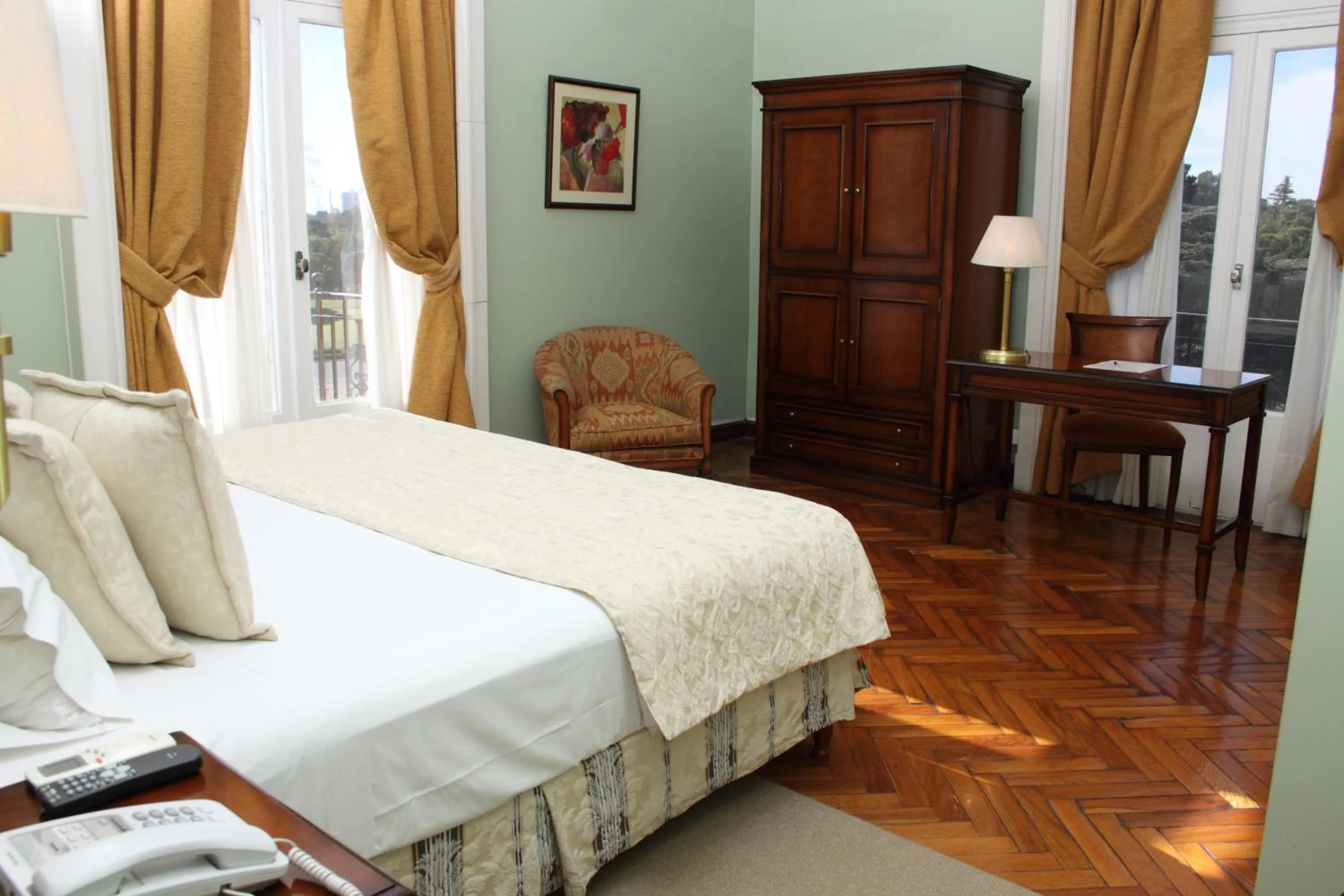 Photo of the whole room, Bed in Hotel Colonial San Nicolás