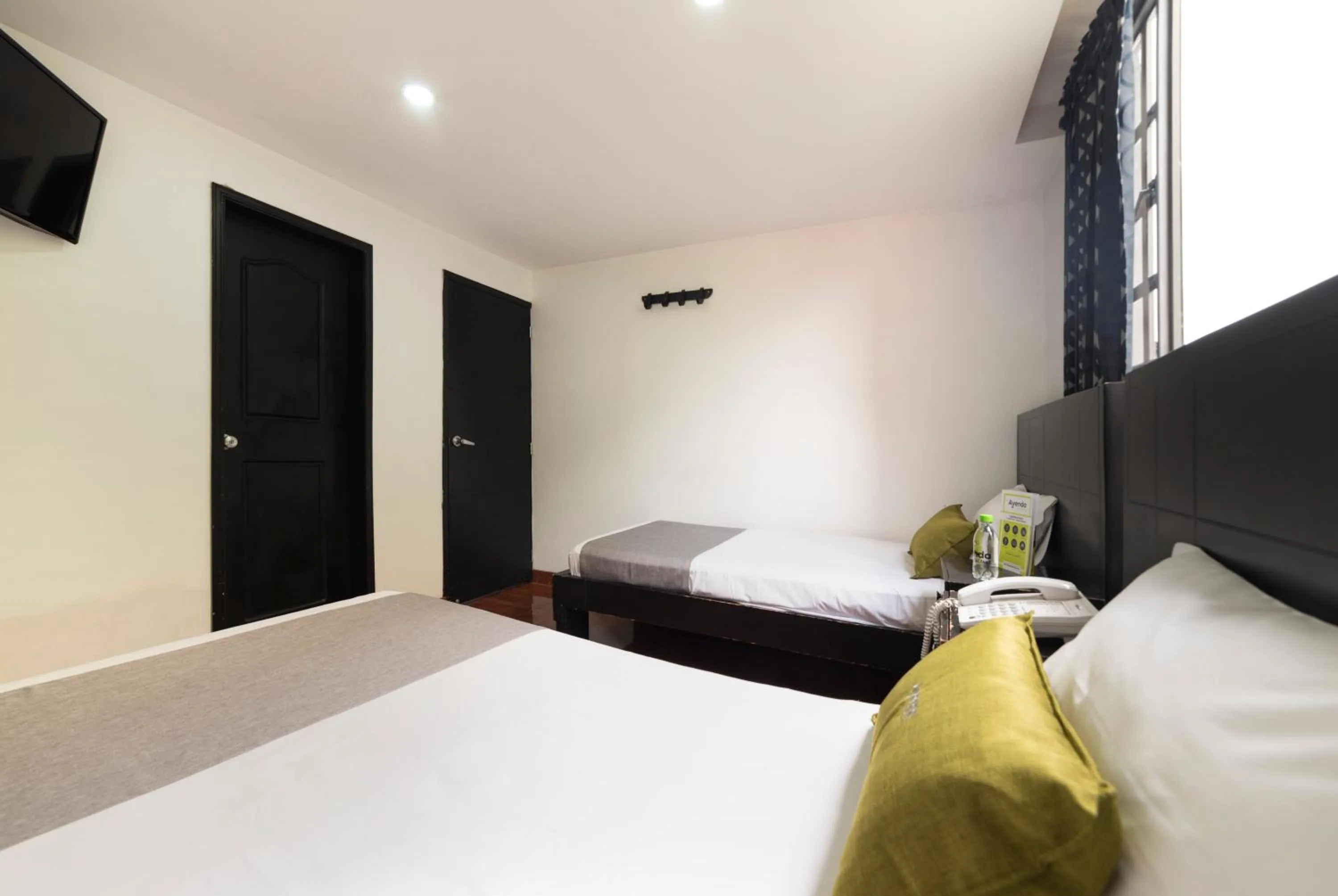 Bed in Hotel Dorado 100