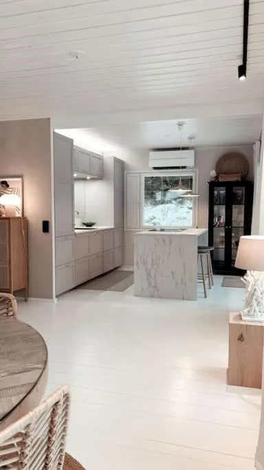 Kitchen or kitchenette in Beautiful Villa by the sea
