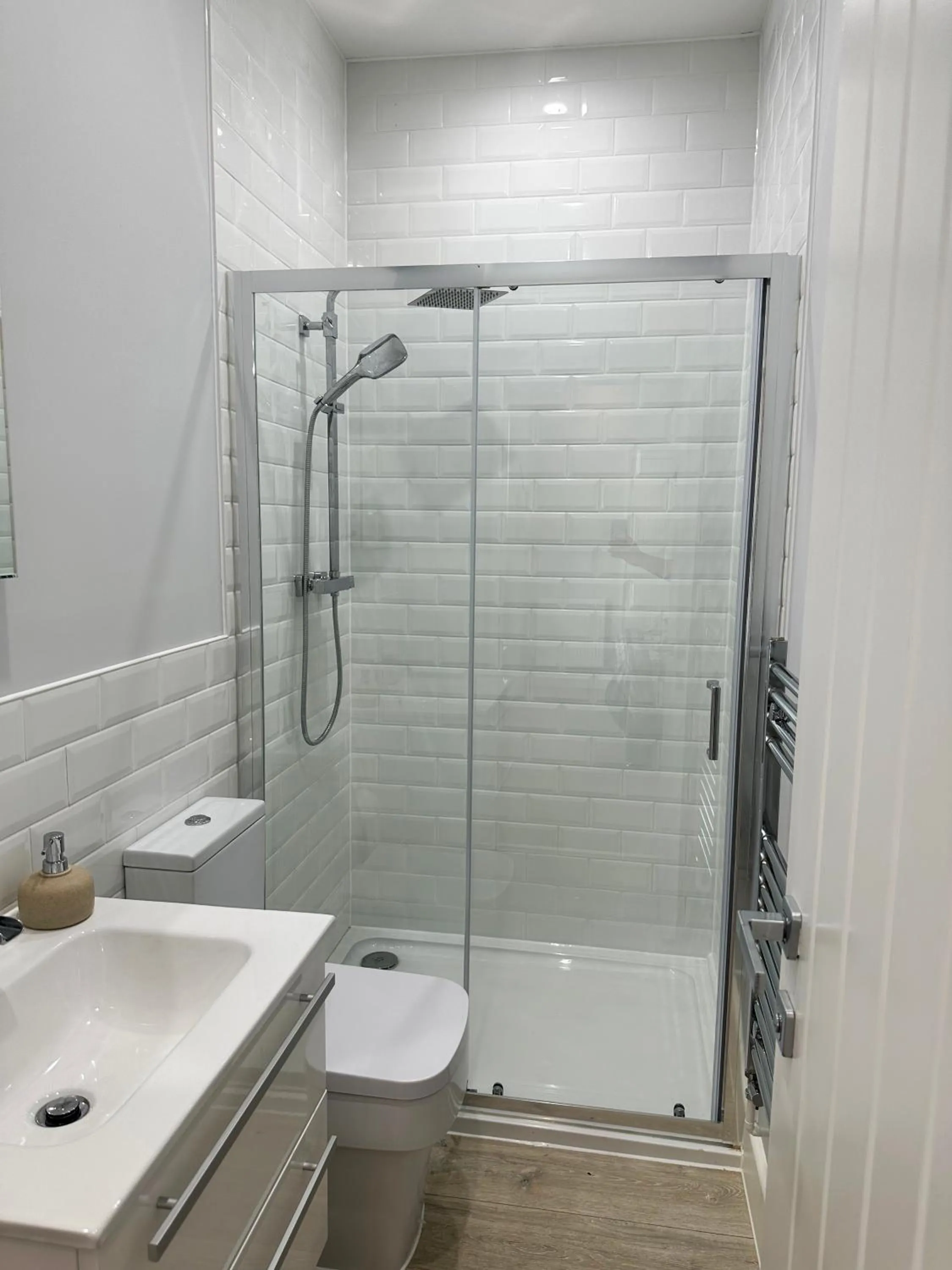 Shower in Ocean View Suite - Near Hythe - On Beach Seafront - Private Parking