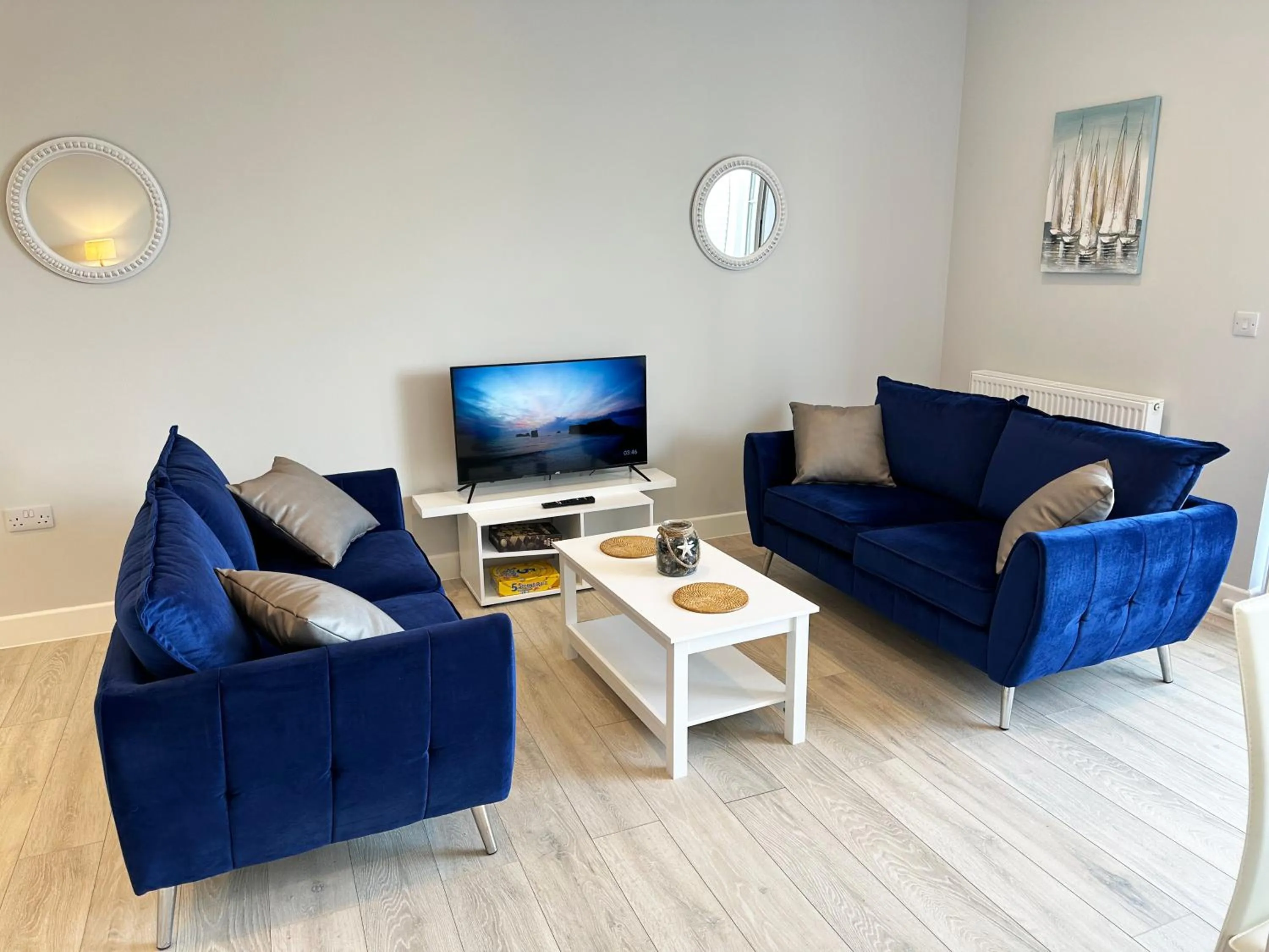TV and multimedia in Ocean View Suite - Near Hythe - On Beach Seafront - Private Parking