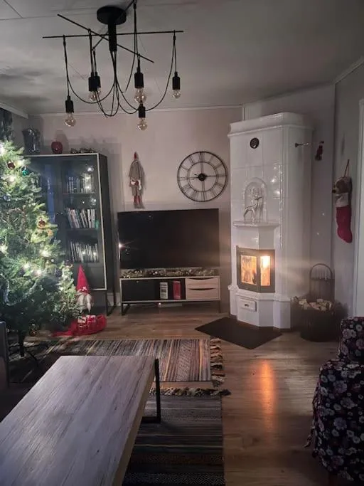Three-Bedroom Apartment in Cozy house close to SantaVillage