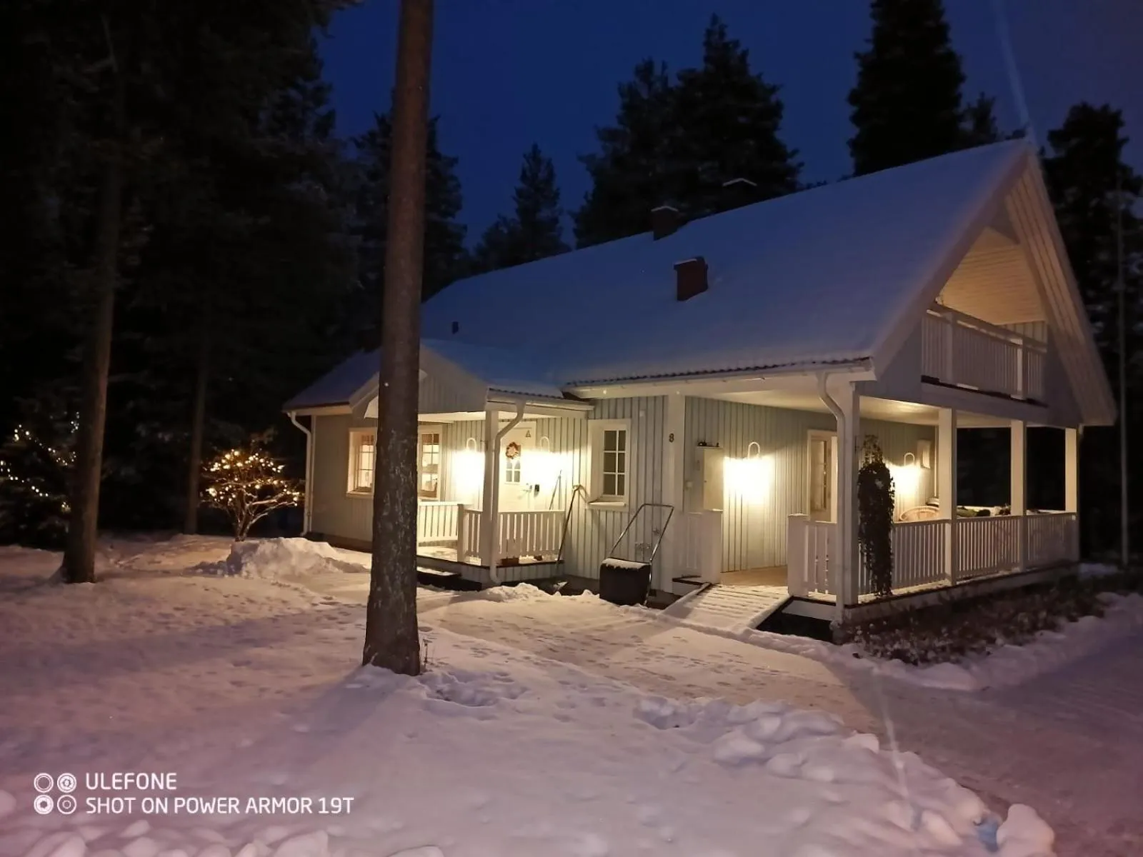 Cozy house close to SantaVillage