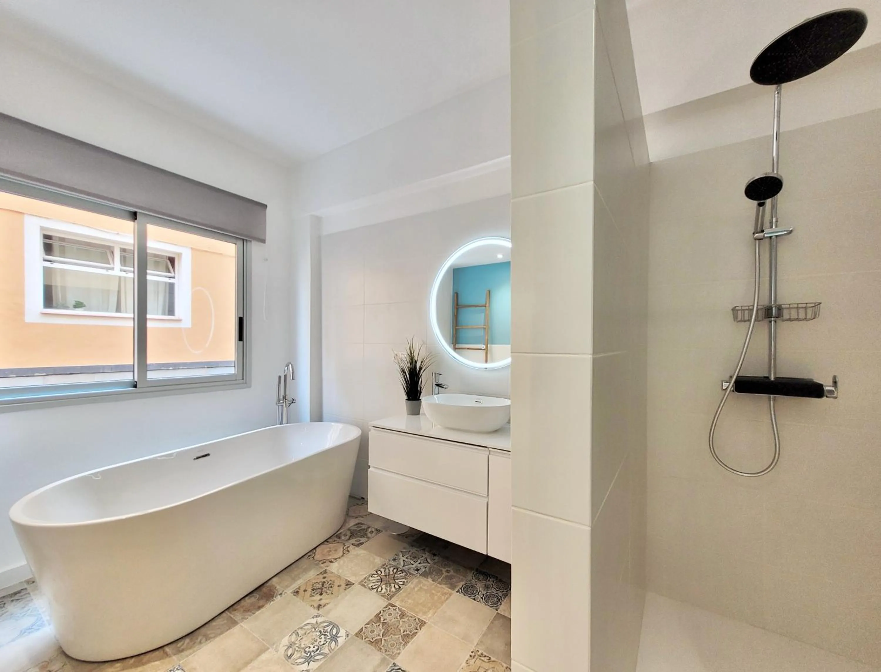 Bathroom in Plaza y Playa