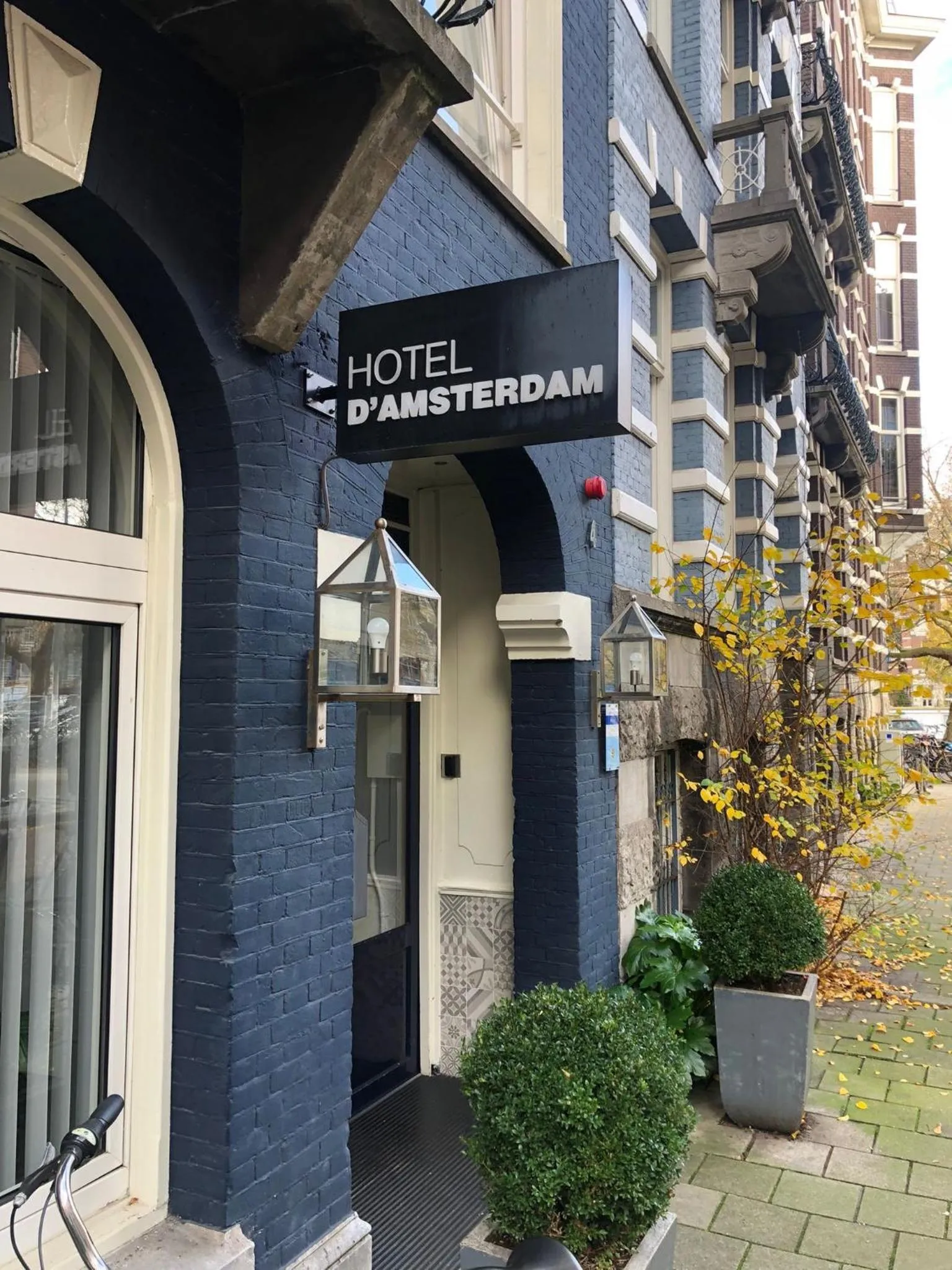 Facade/entrance in Hotel D'Amsterdam Leidsesquare