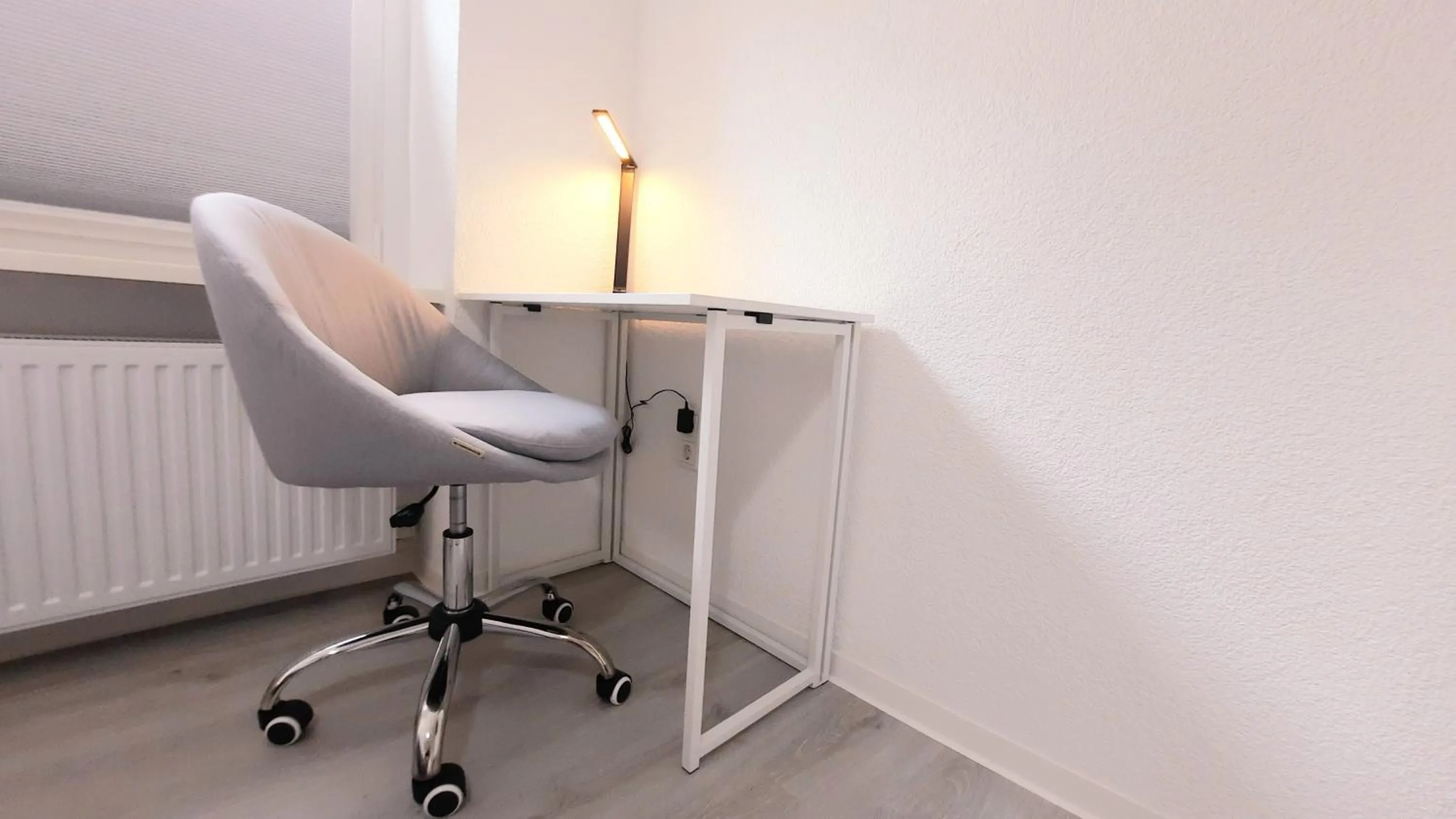 Seating area in Gemütliche Unterkünfte für längeren Aufenthalt und Monteure inkl Balkon, Waschmaschine, WiFi, Küche und Parkplatz