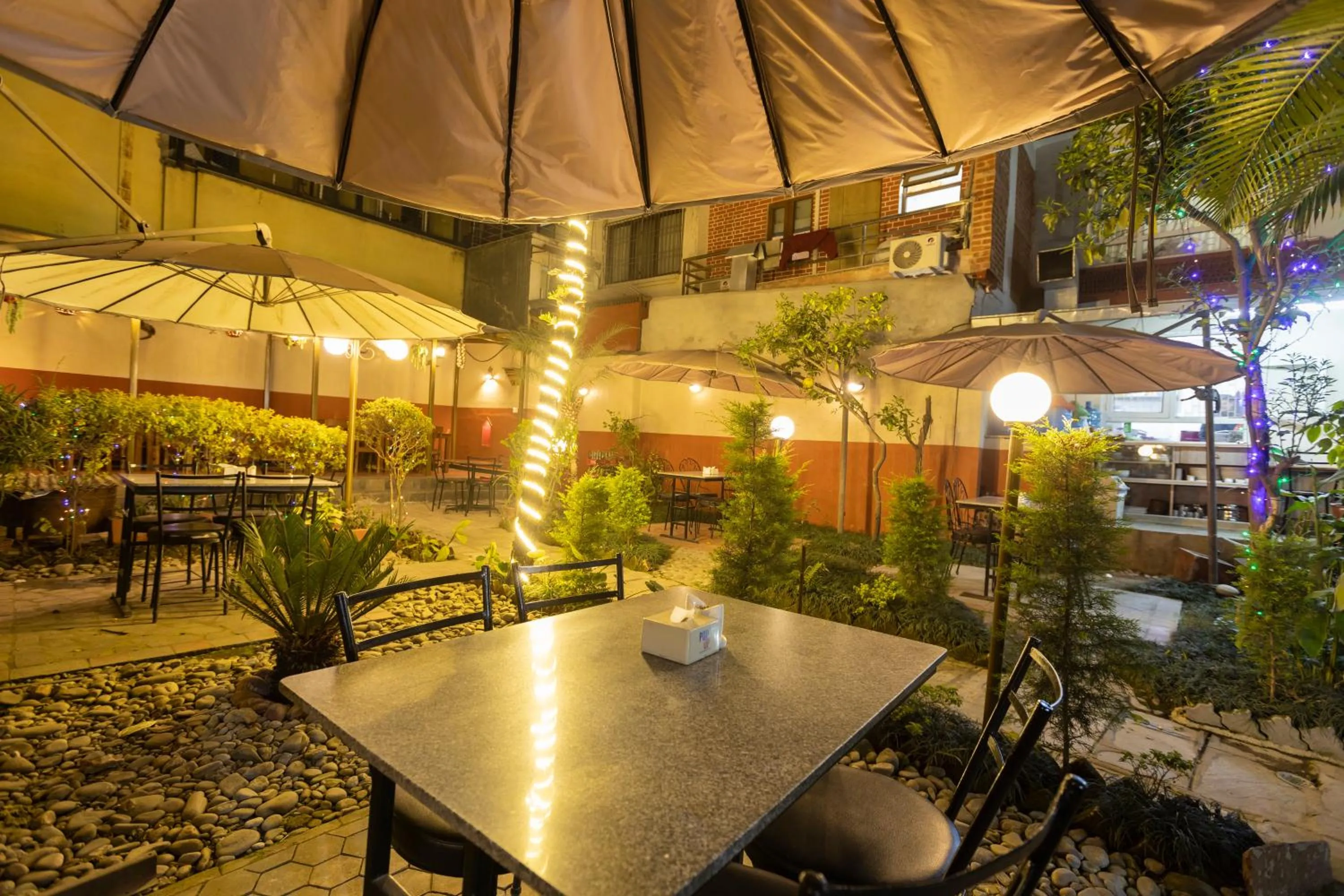 Garden in Hotel Sekai