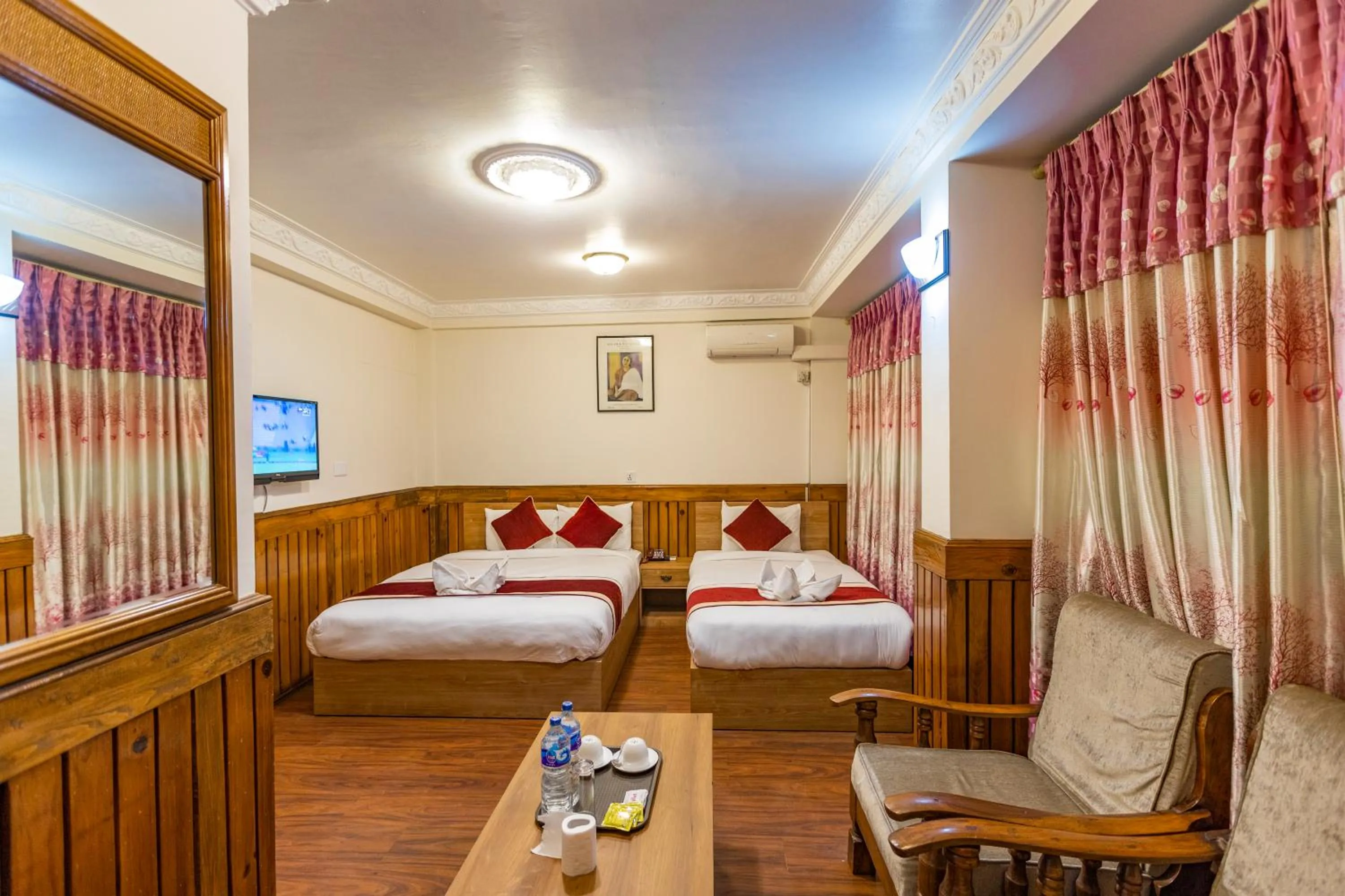 Photo of the whole room, Bed in Hotel Sekai