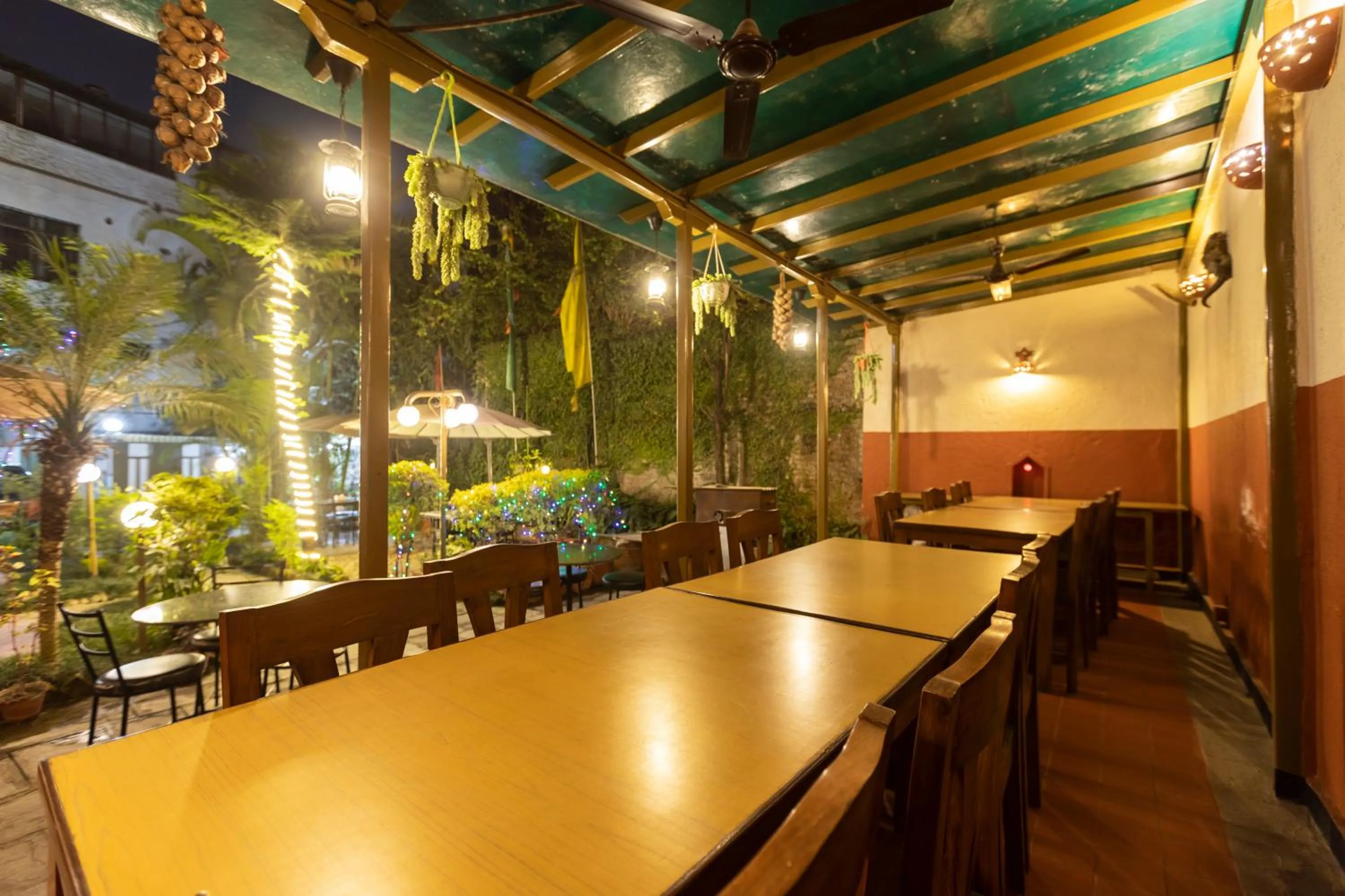 Restaurant/places to eat in Hotel Sekai