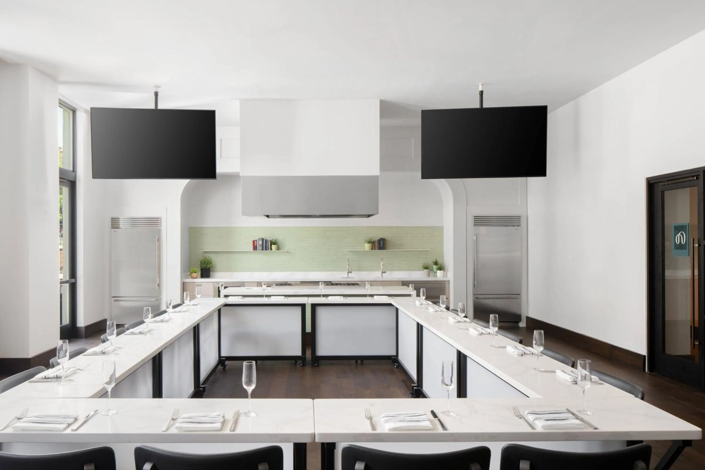 Kitchen or kitchenette in Trilith Guesthouse, Fayetteville, GA, a Tribute Portfolio Hotel