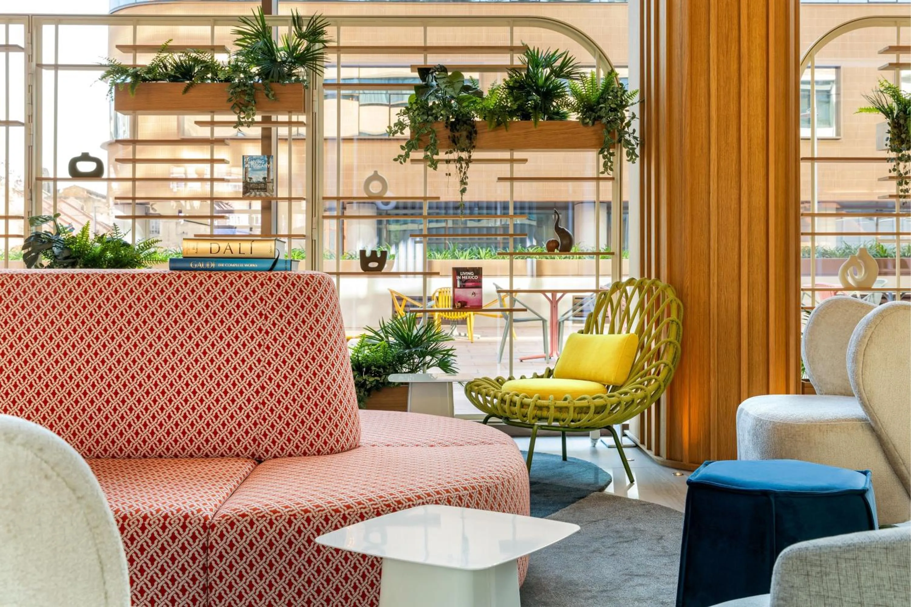 Lobby or reception in Labtwentytwo Barcelona, a Tribute Portfolio Hotel by Marriott