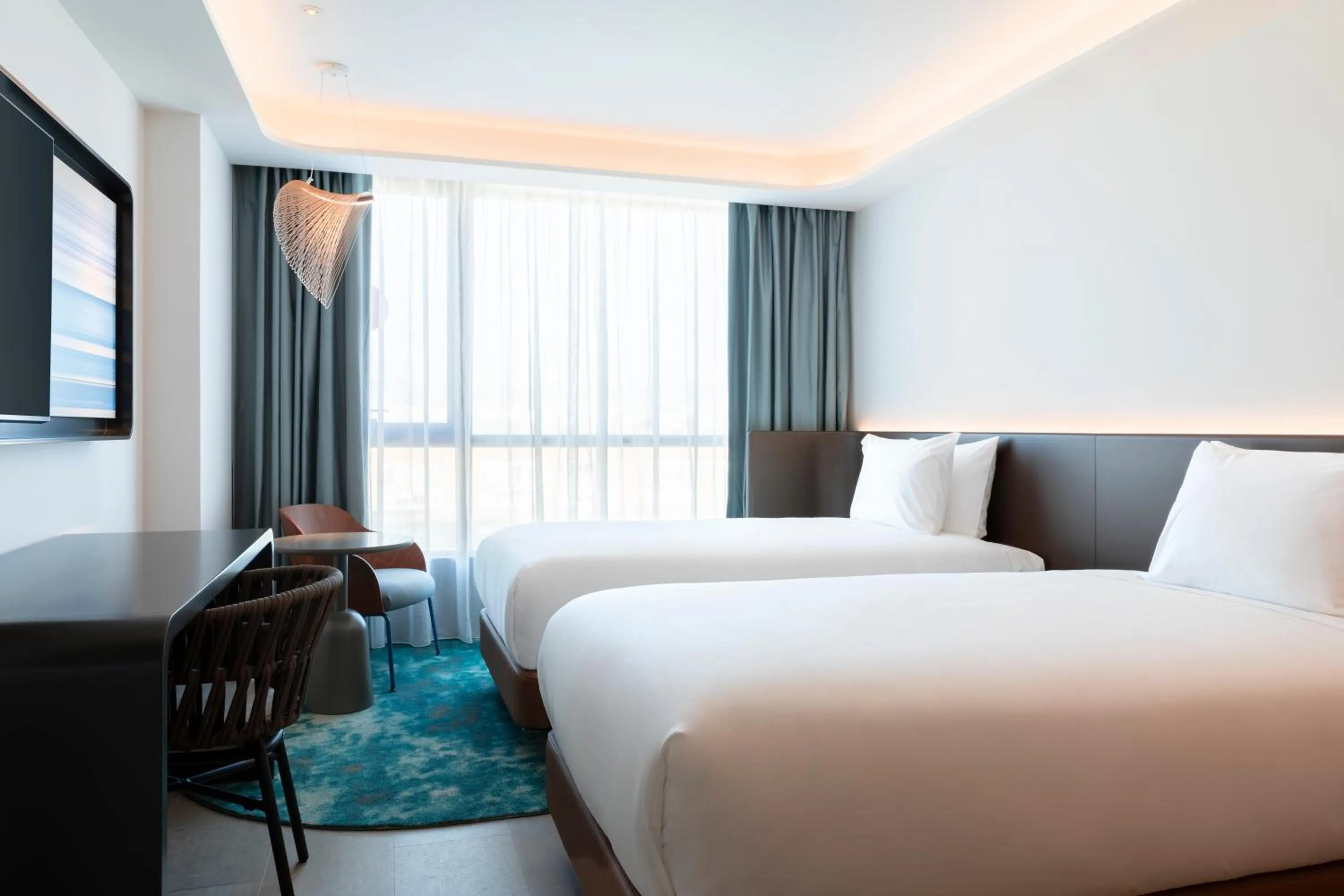 Bedroom, Bed in Labtwentytwo Barcelona, a Tribute Portfolio Hotel by Marriott