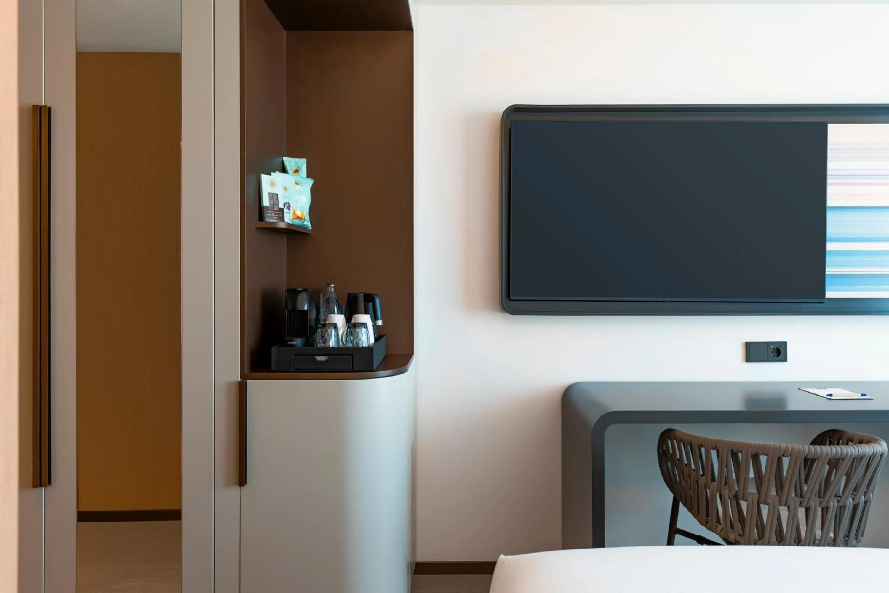 Bedroom in Labtwentytwo Barcelona, a Tribute Portfolio Hotel by Marriott