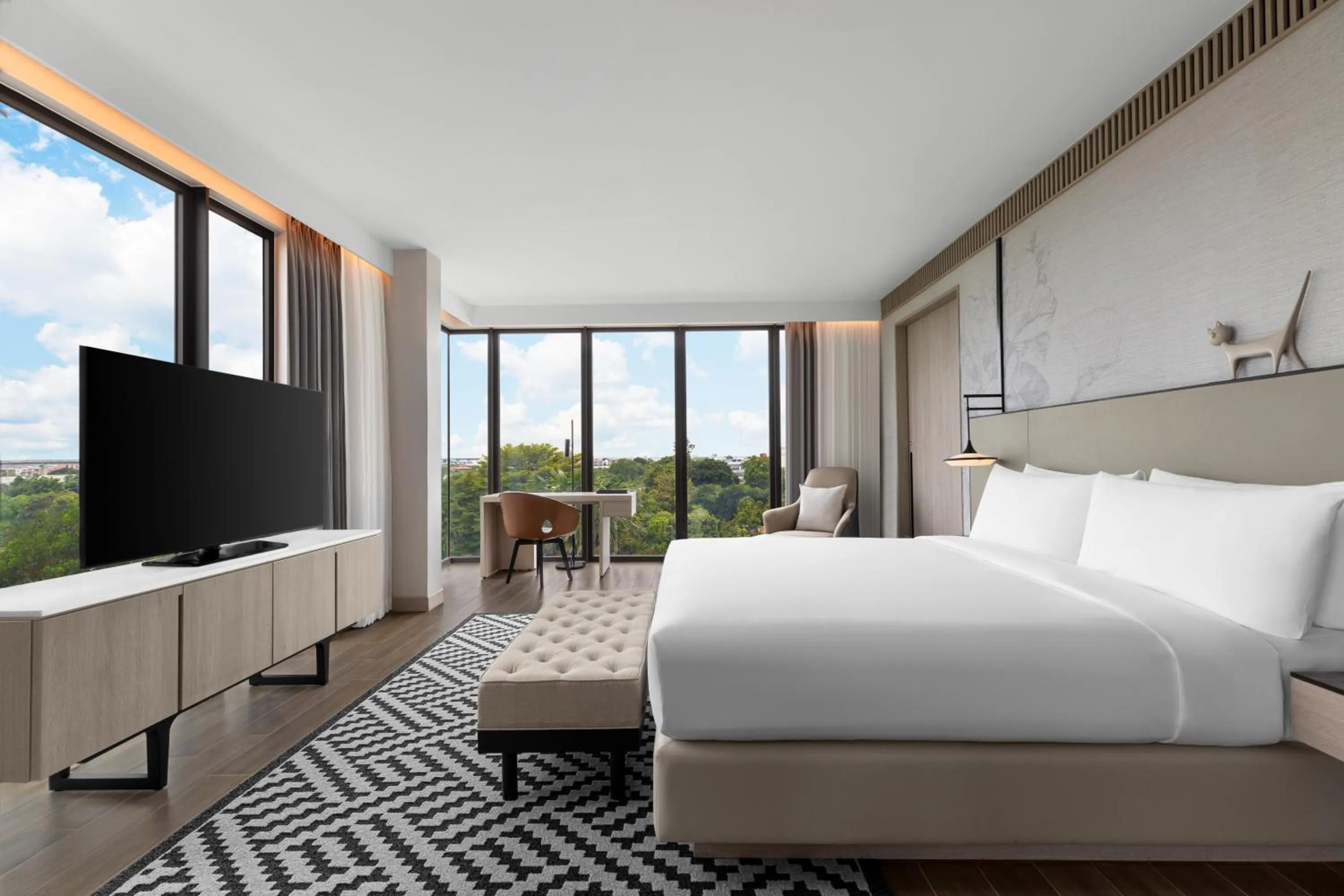 Bedroom, Bed in Courtyard by Marriott Bangkok Suvarnabhumi Airport