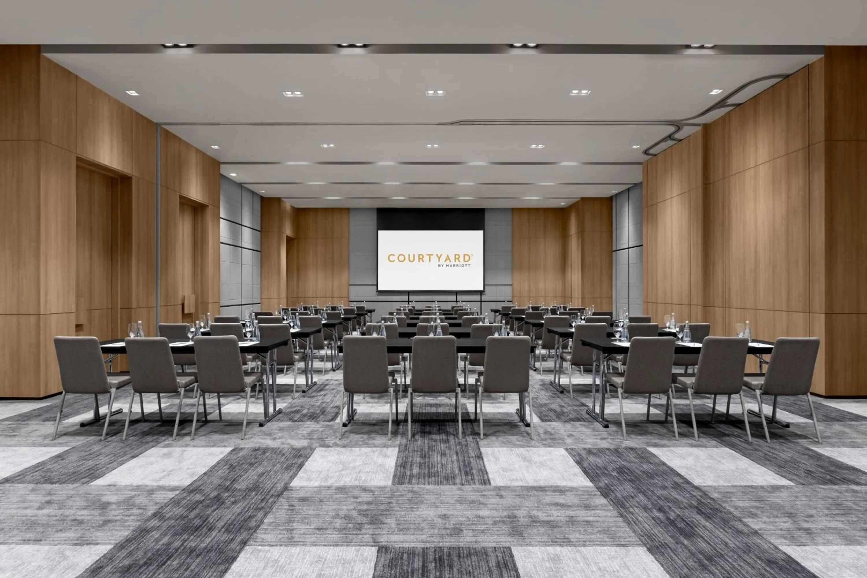 Meeting/conference room in Courtyard by Marriott Bangkok Suvarnabhumi Airport