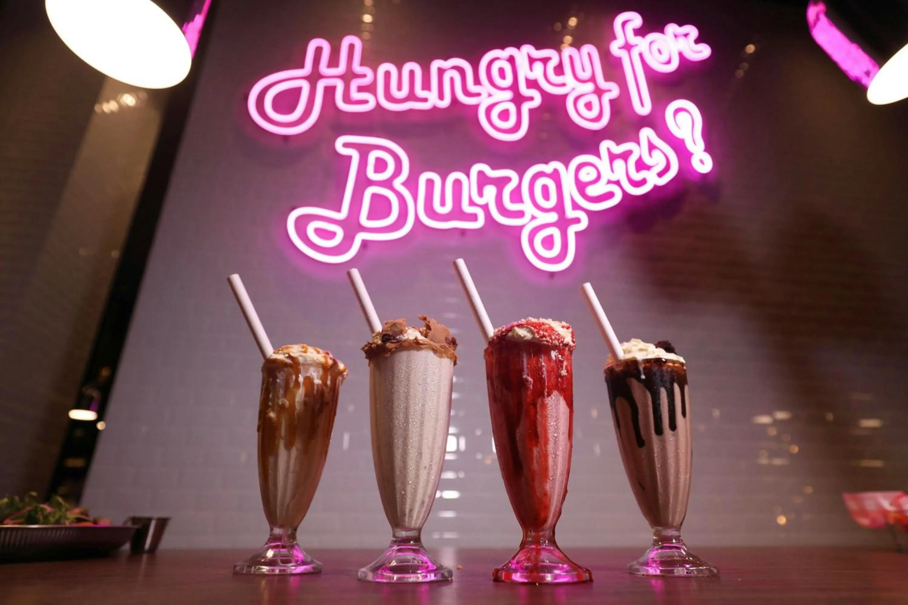 Restaurant/places to eat in Courtyard by Marriott Bangkok Suvarnabhumi Airport