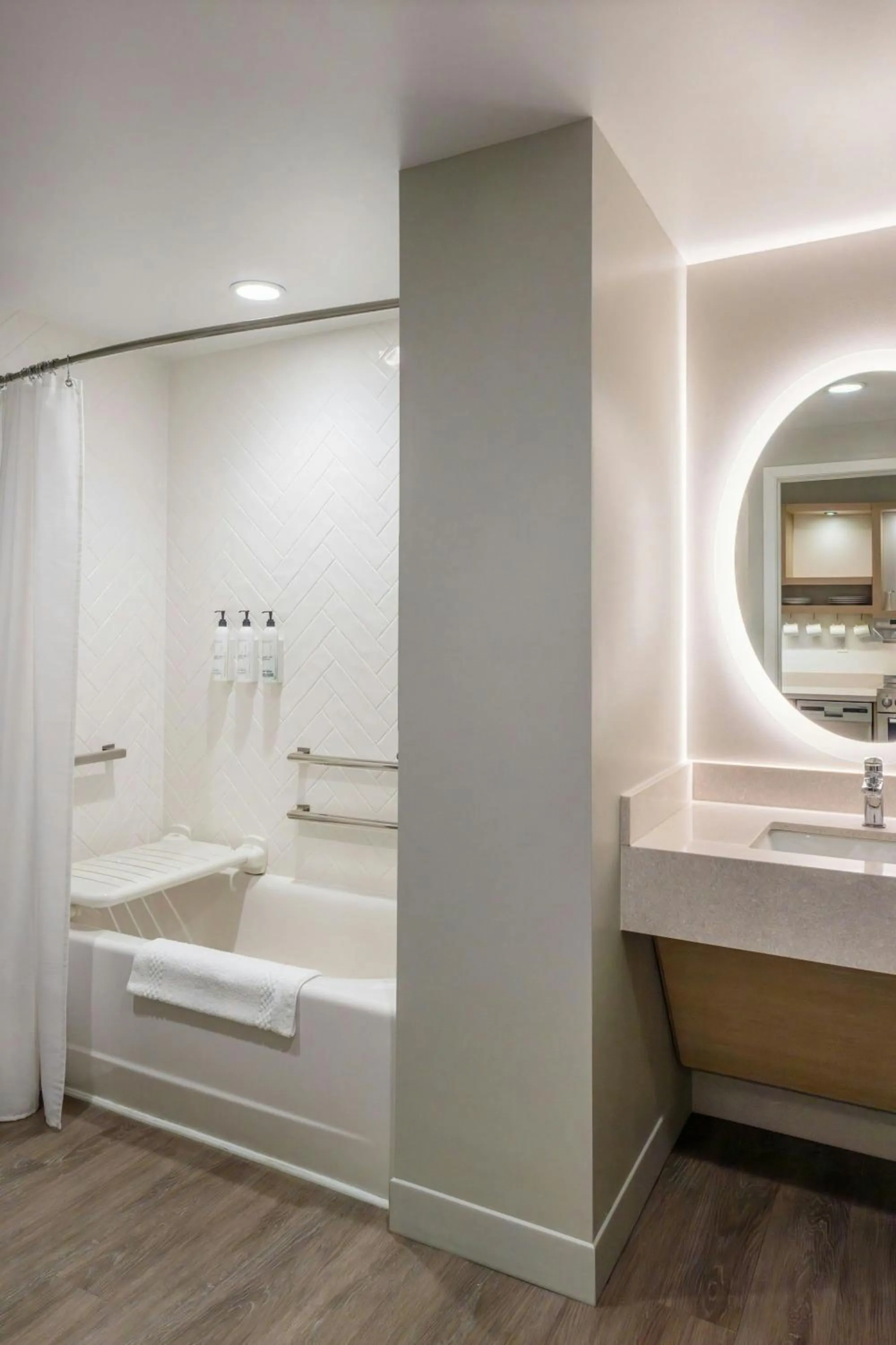 Bathroom in TownePlace Suites by Marriott Canfield