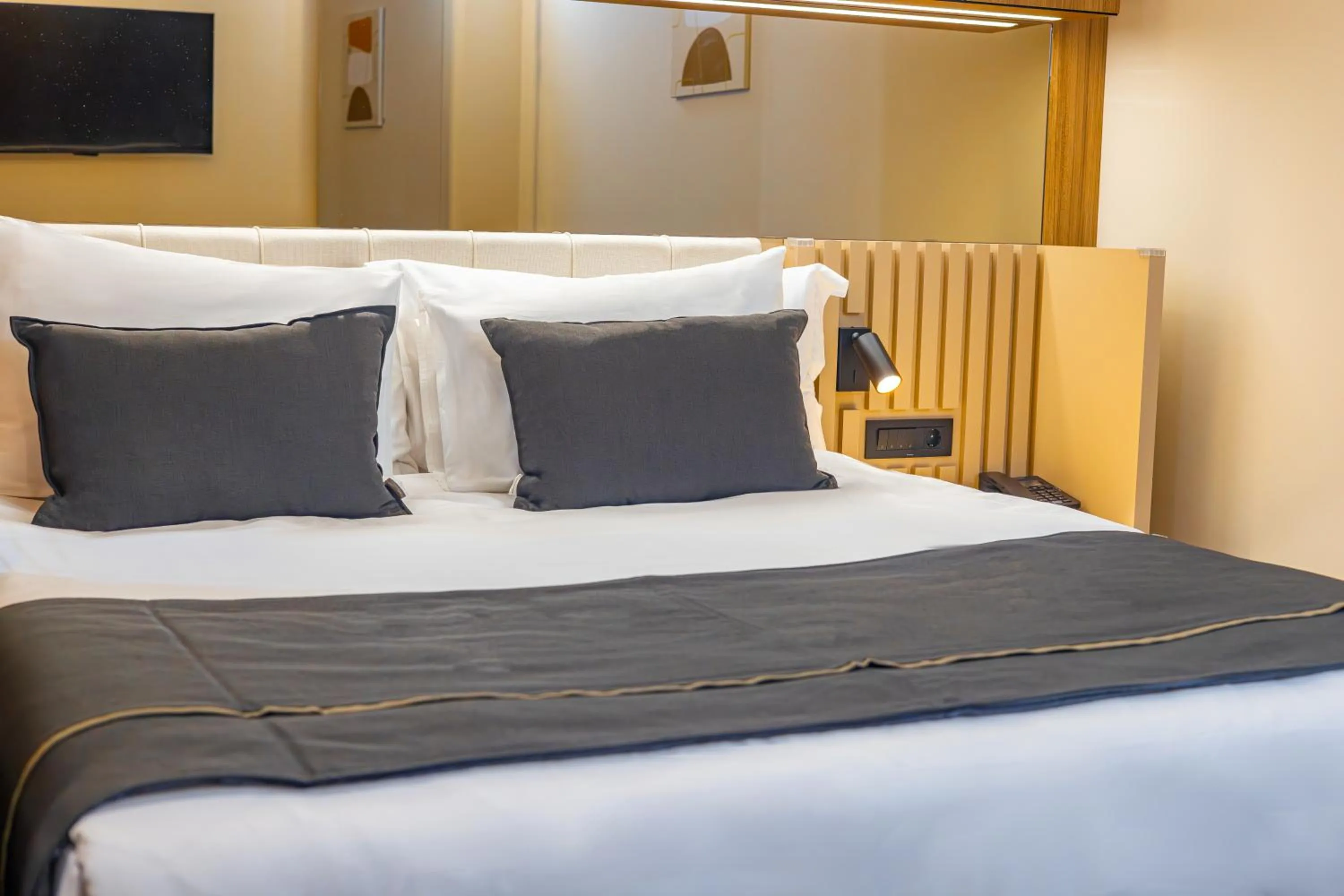 Bed in FT Lotus Thermal Hotel&SPA Trademark Collection by Wyndham