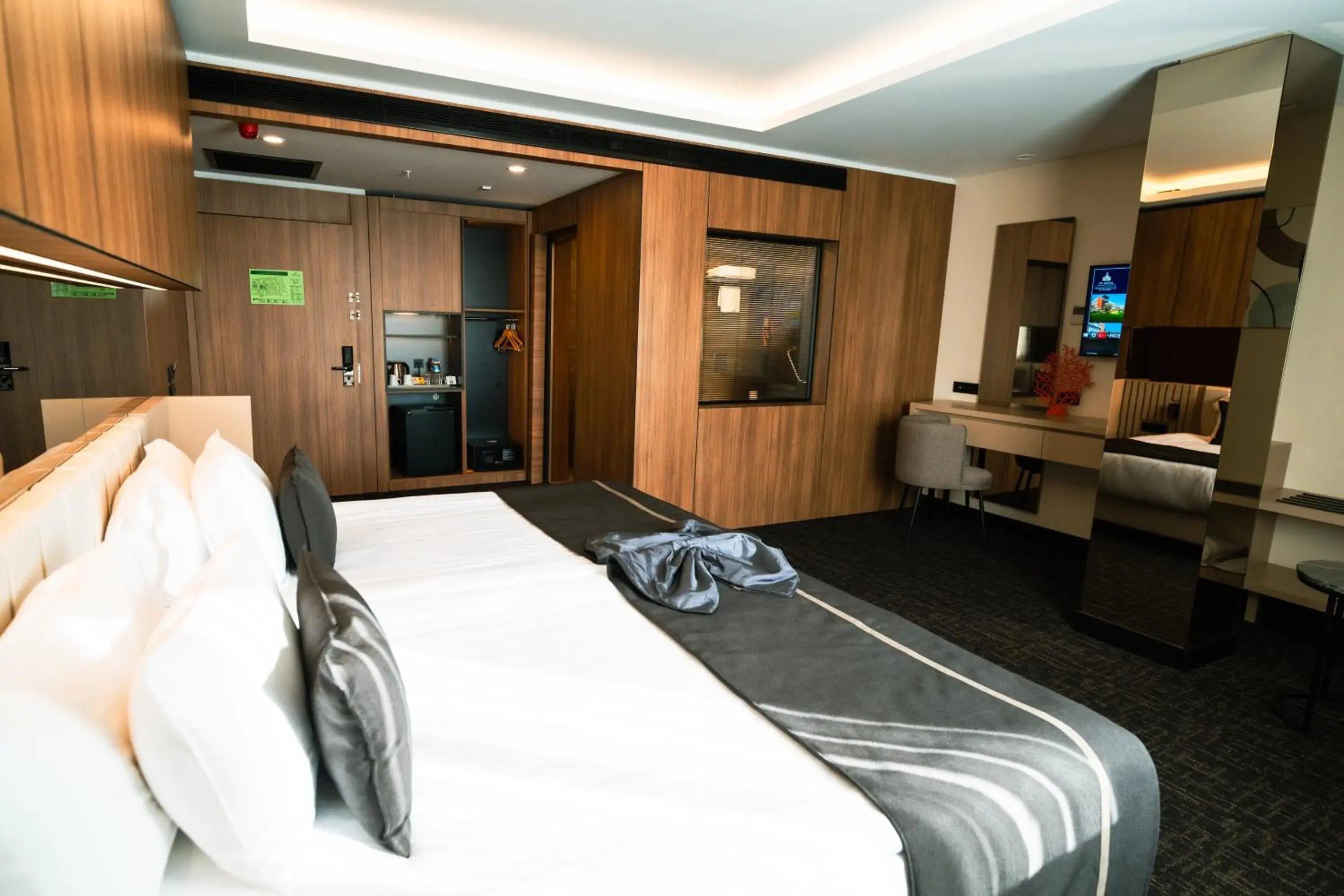 Bed in FT Lotus Thermal Hotel&SPA Trademark Collection by Wyndham Bed in FT Lotus Thermal Hotel&SPA Trademark Collection by Wyndham