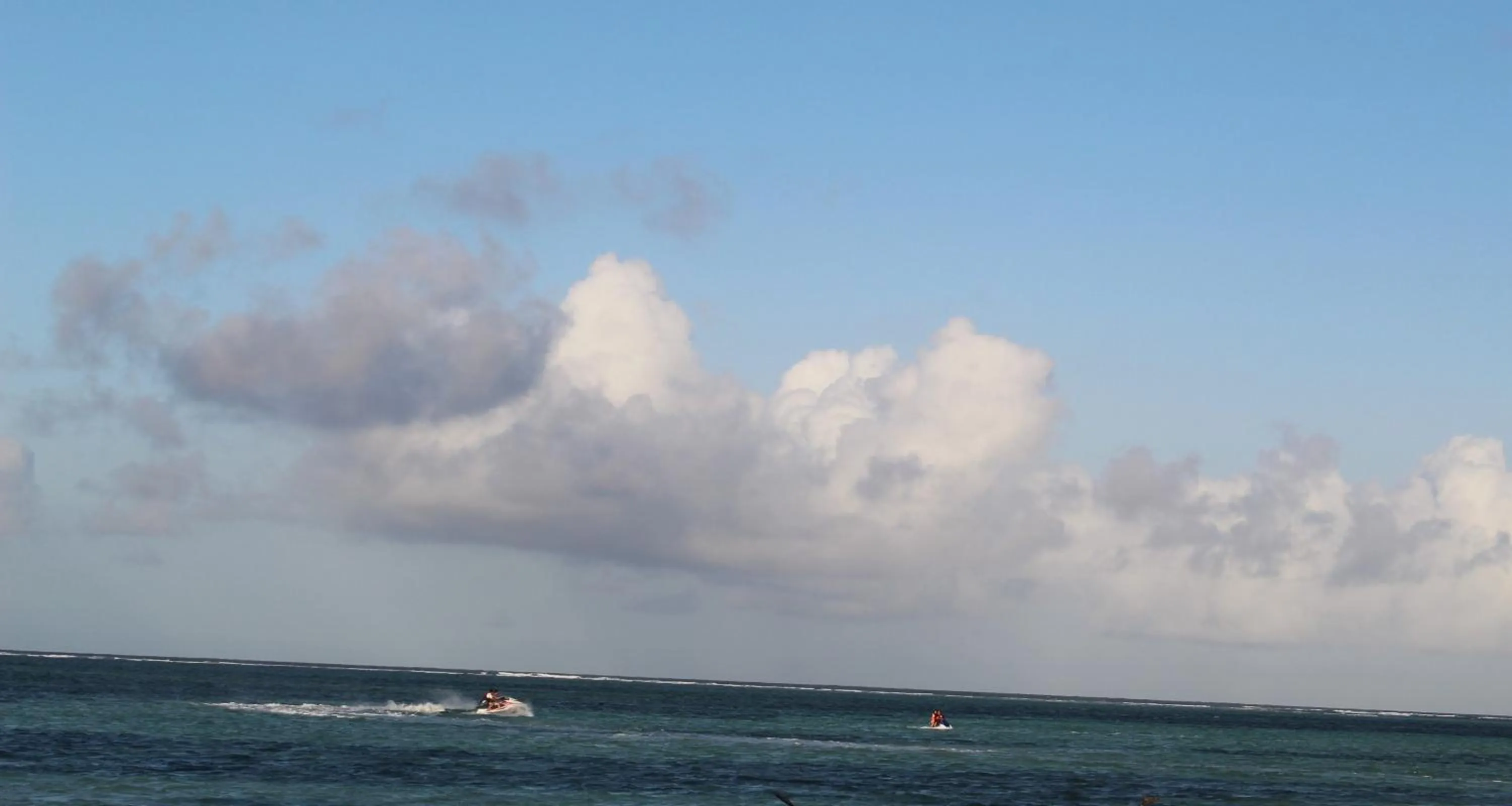 BIANCO AZZURRO Hotel & Restaurant