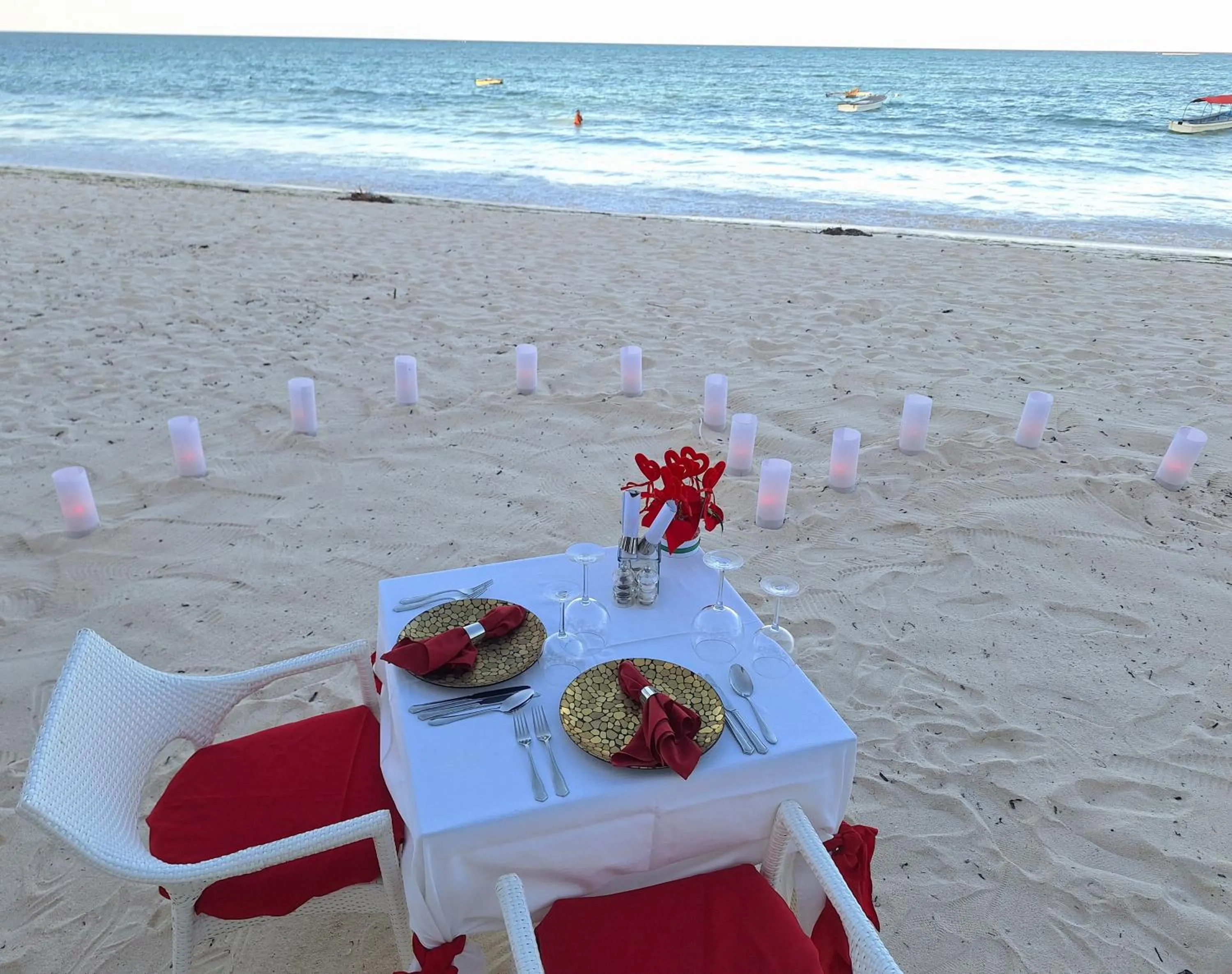 Restaurant/places to eat in BIANCO AZZURRO Hotel & Restaurant