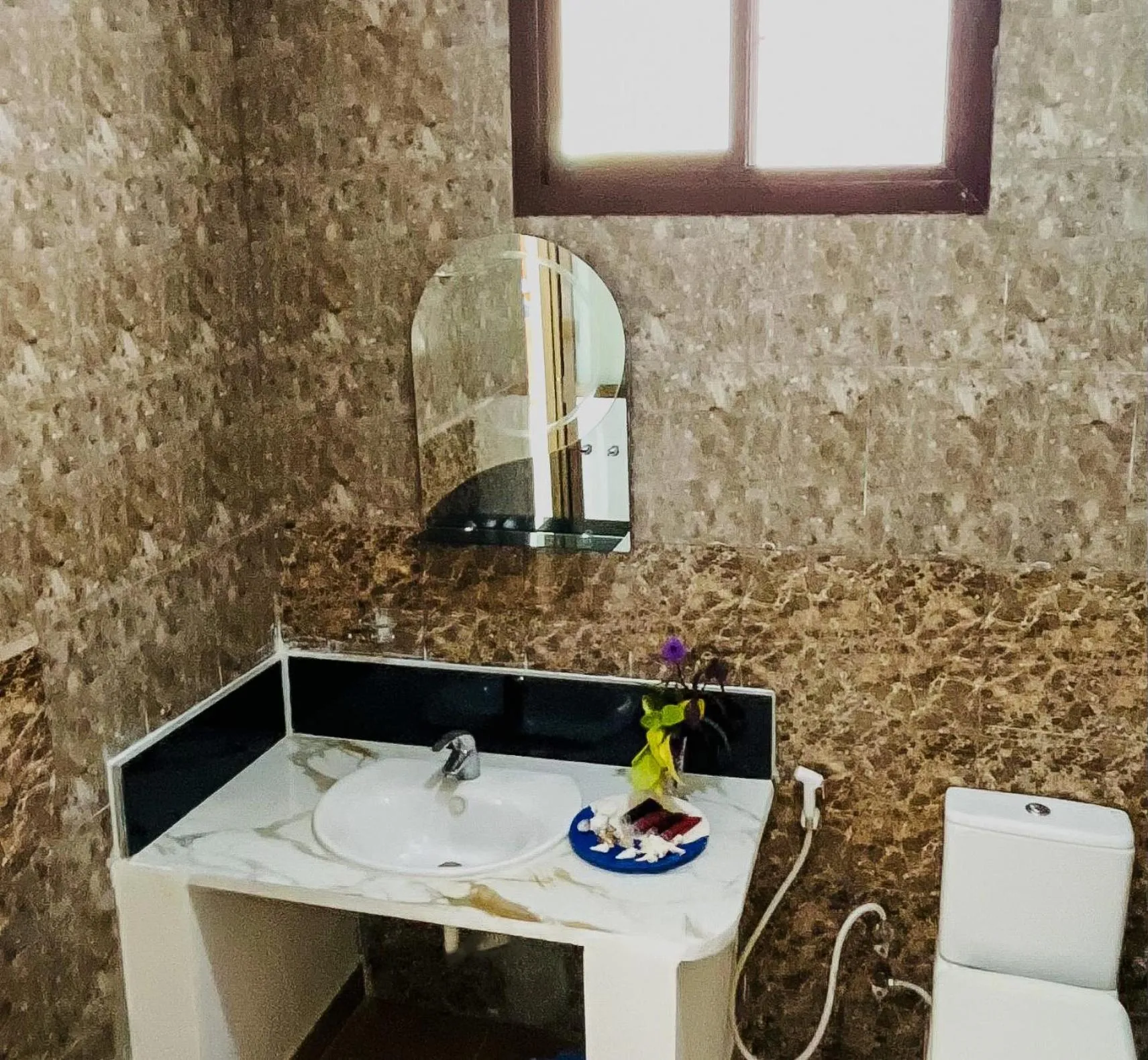 BIANCO AZZURRO Hotel & Restaurant