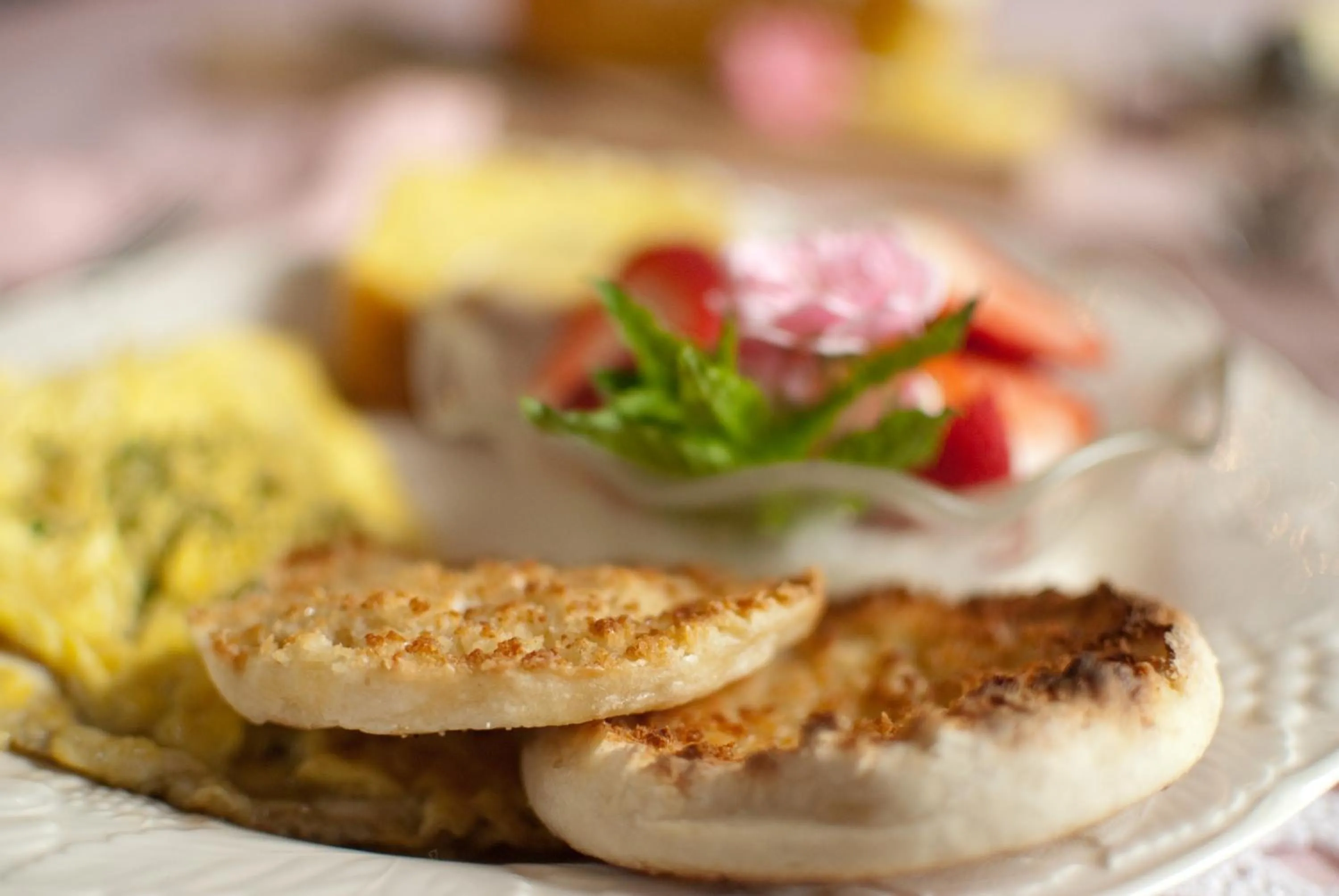 Breakfast in Strong House Inn