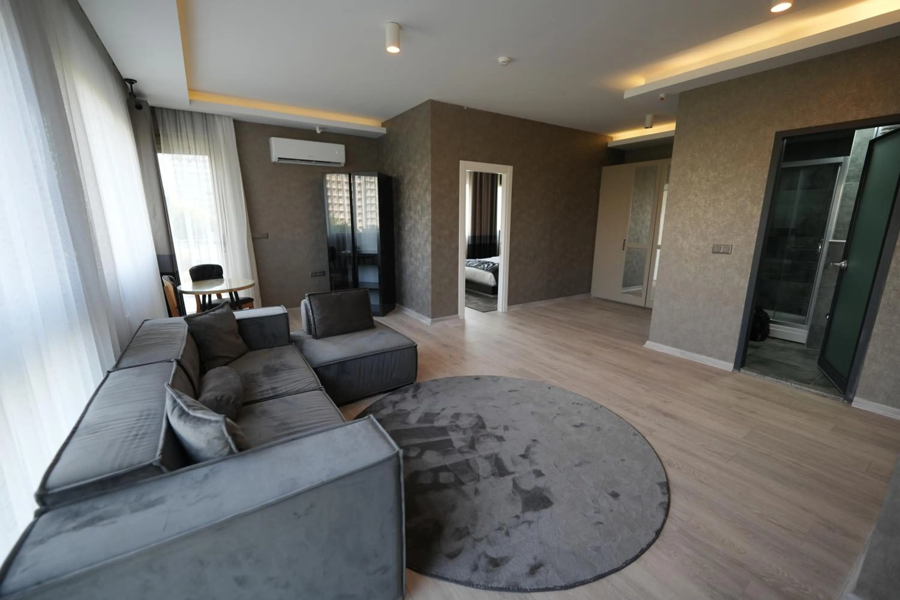 TV and multimedia in Marlen Hotel Bayraklı