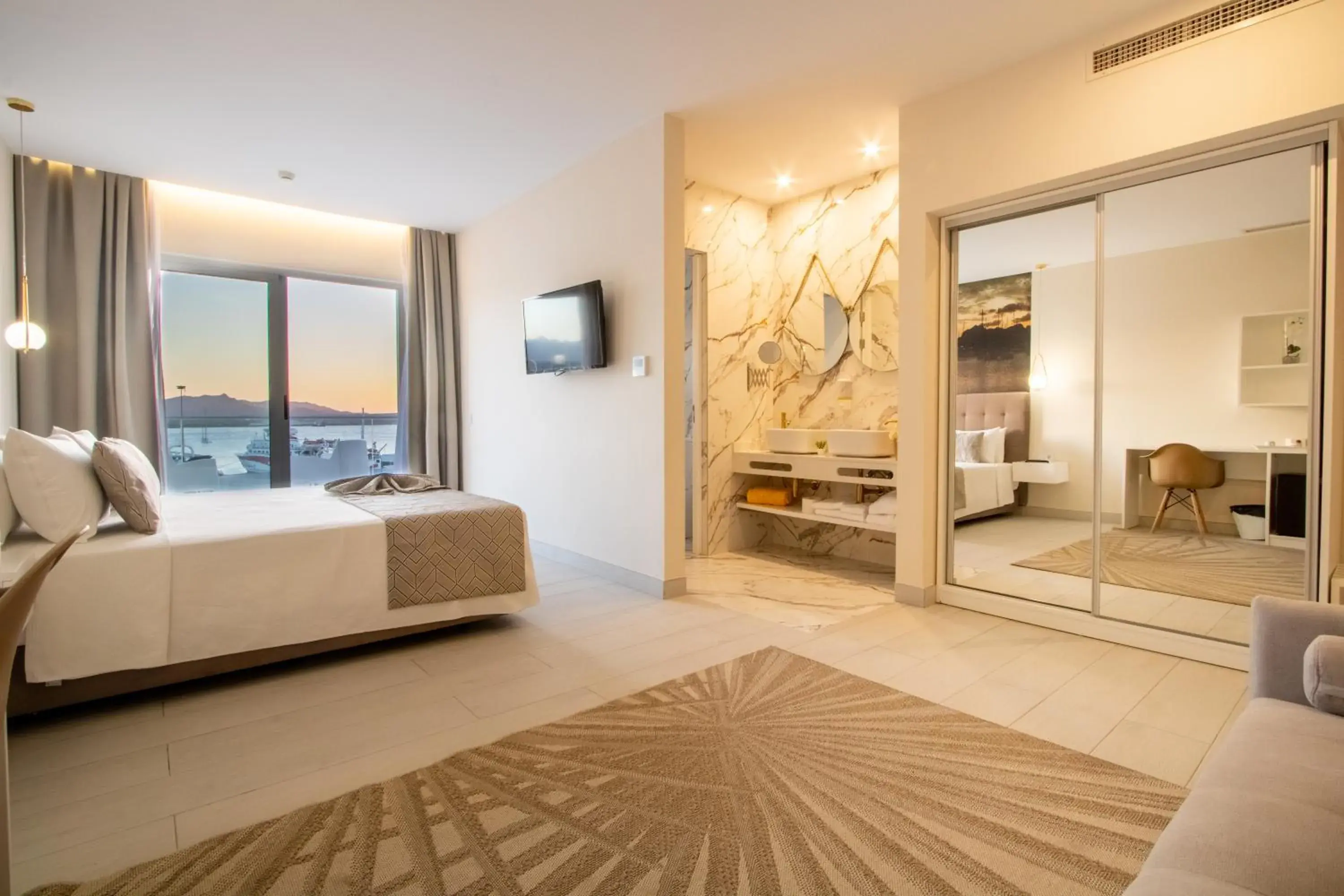 Bed in Ouril Mindelo Bed in Ouril Mindelo