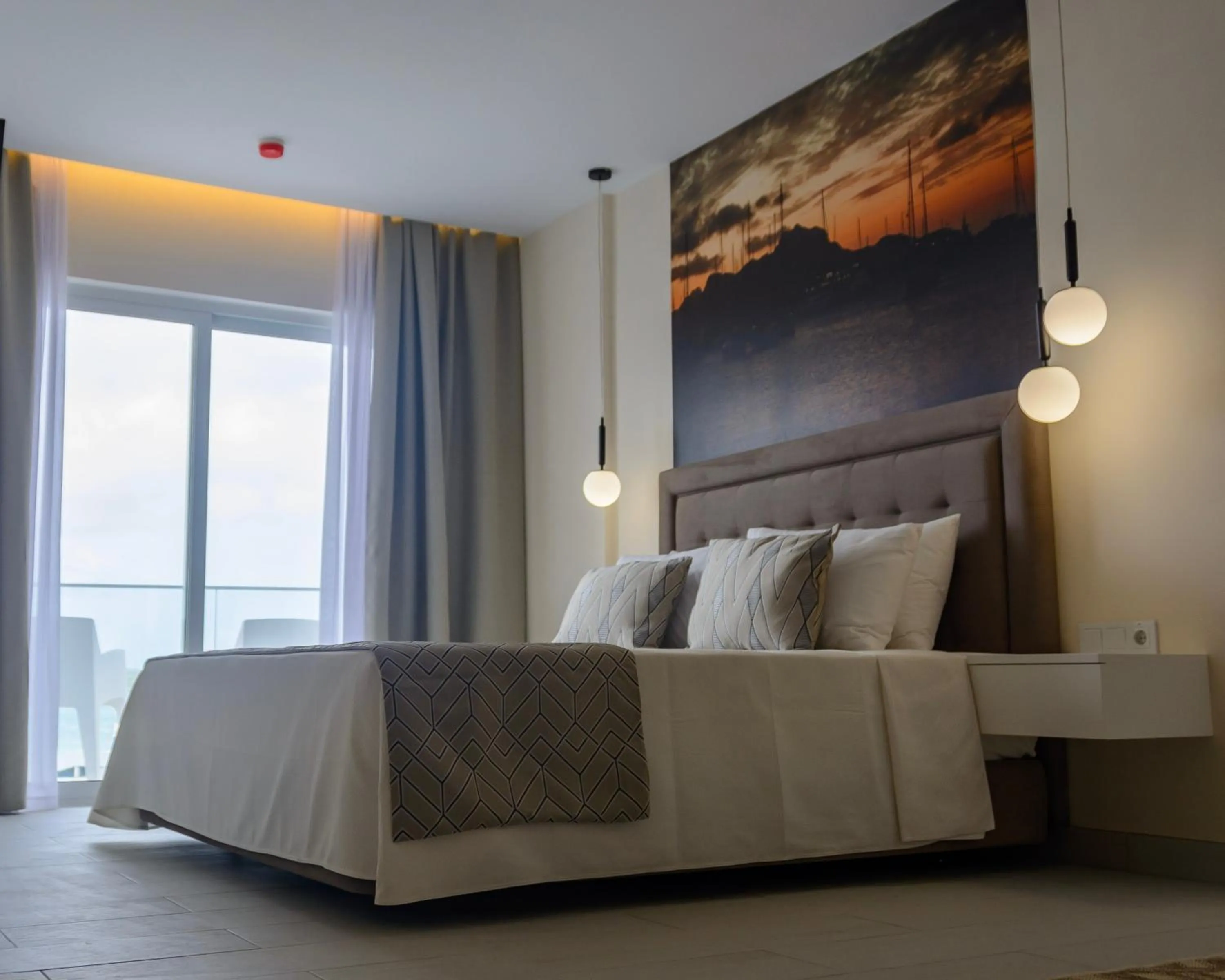 Bedroom in Ouril Mindelo