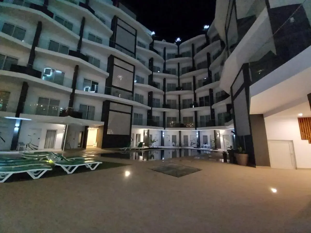 Property building in Ouril Mindelo Property building in Ouril Mindelo