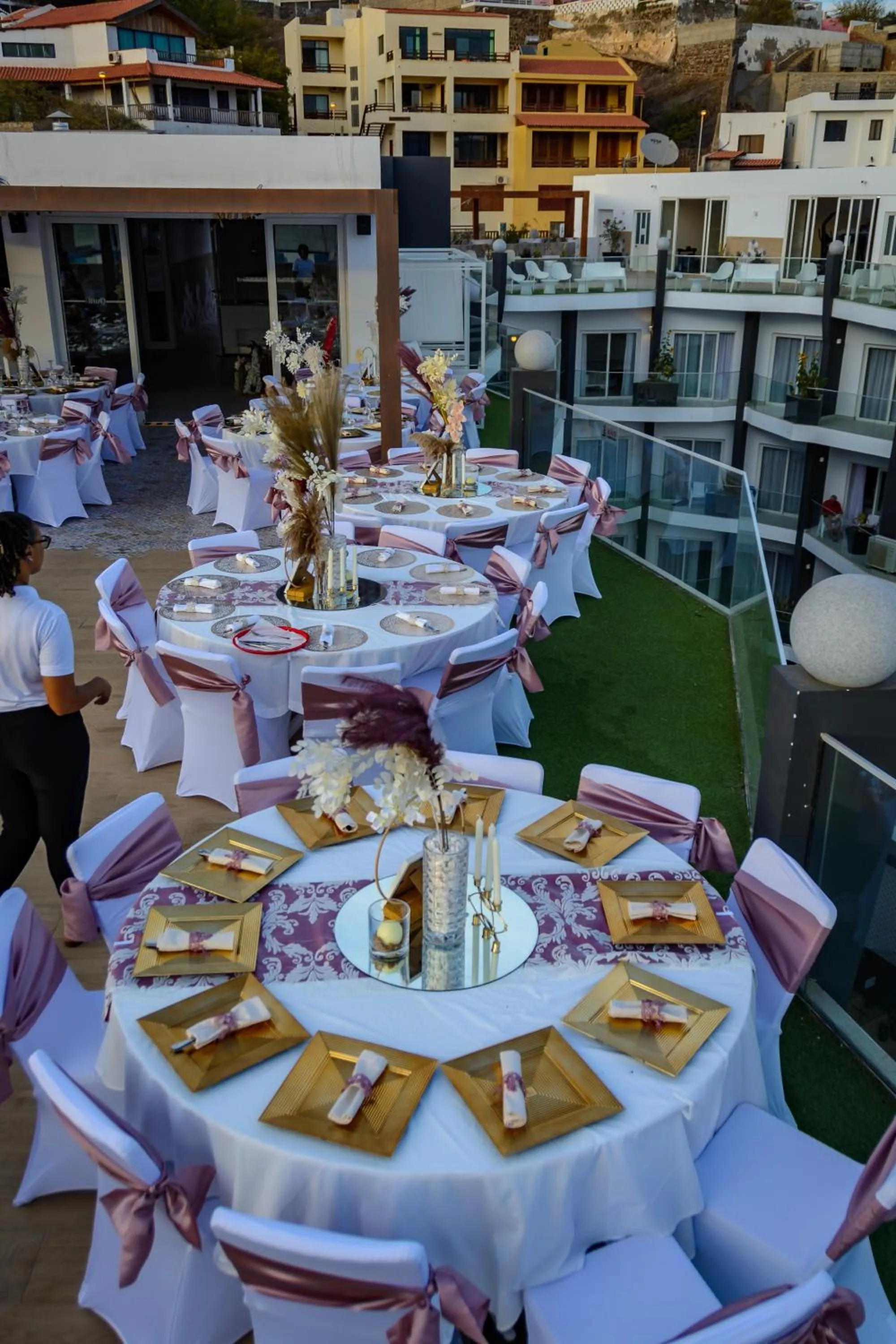 Banquet/Function facilities in Ouril Mindelo