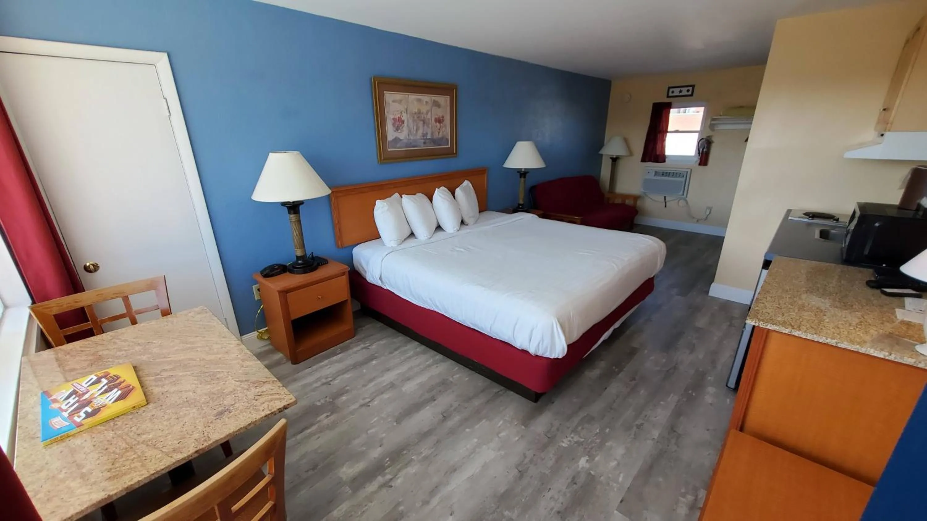 King Studio in Sandbox Motel