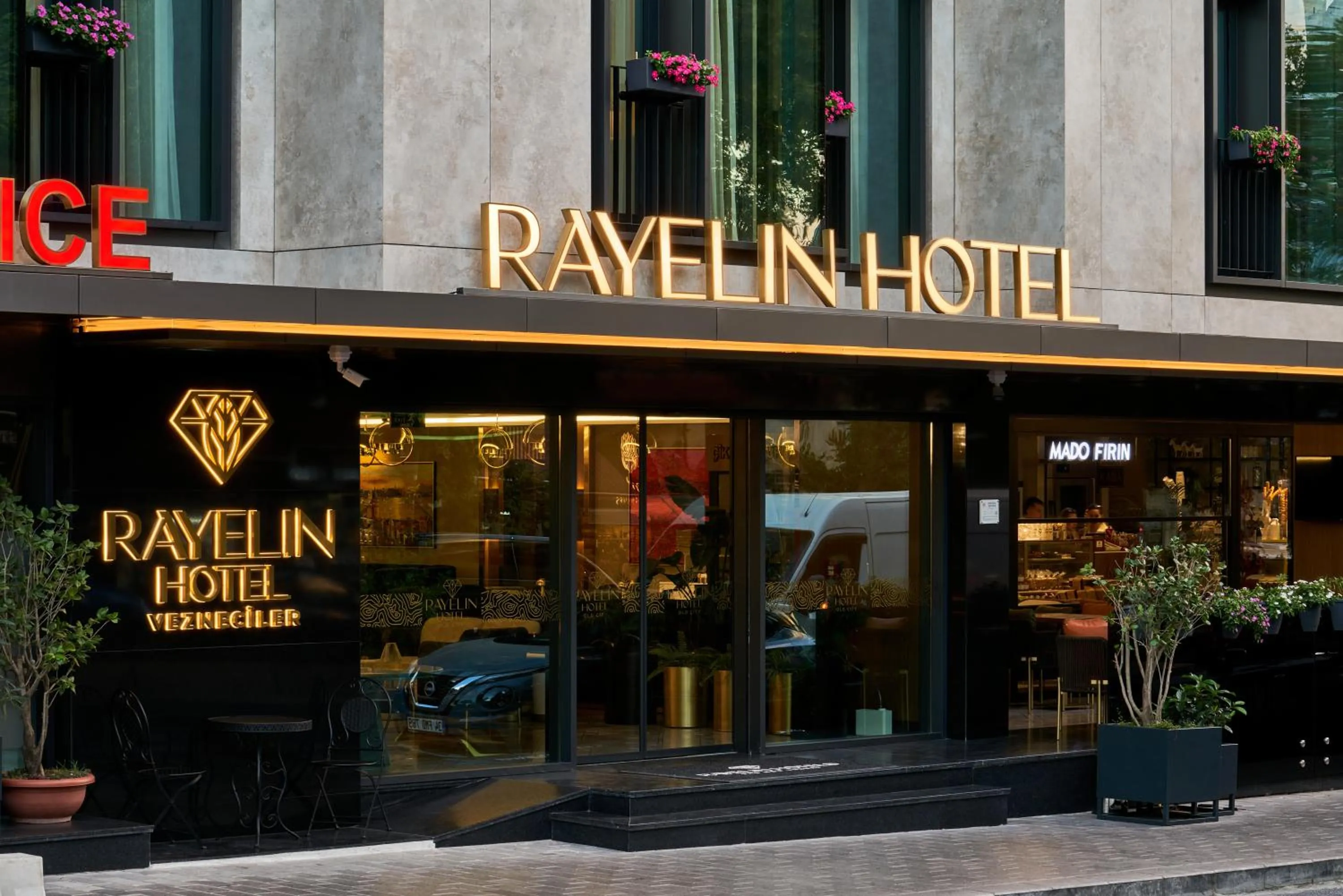 Property building in Rayelin Hotel Istanbul Old City