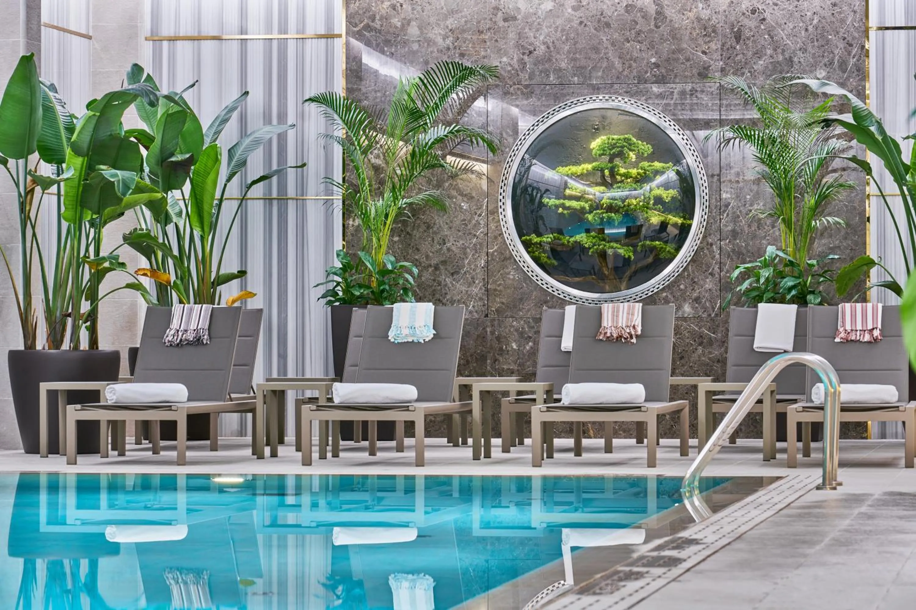 Pool view in Rayelin Hotel Istanbul Old City