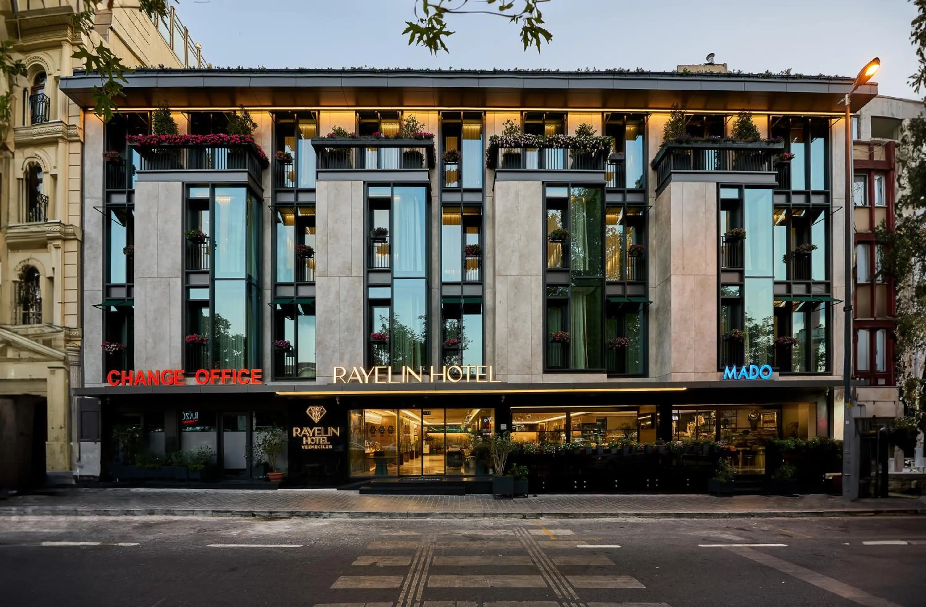 Property building in Rayelin Hotel Istanbul Old City