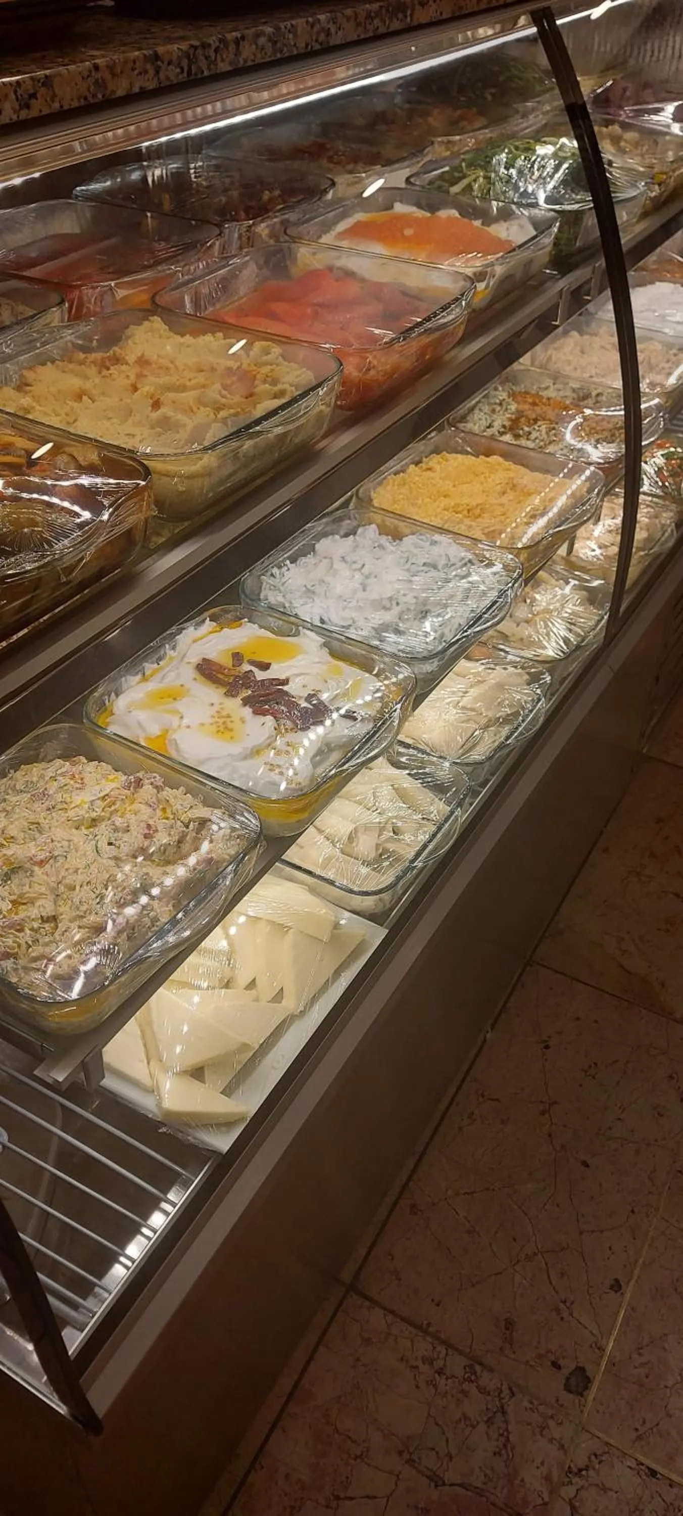 Restaurant/places to eat in Blue Port Hotel