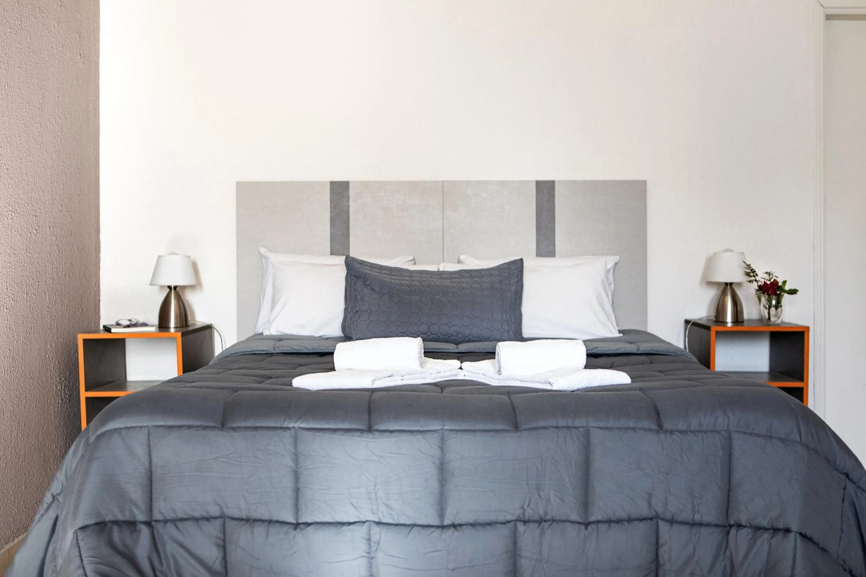Bed in Ak´Para