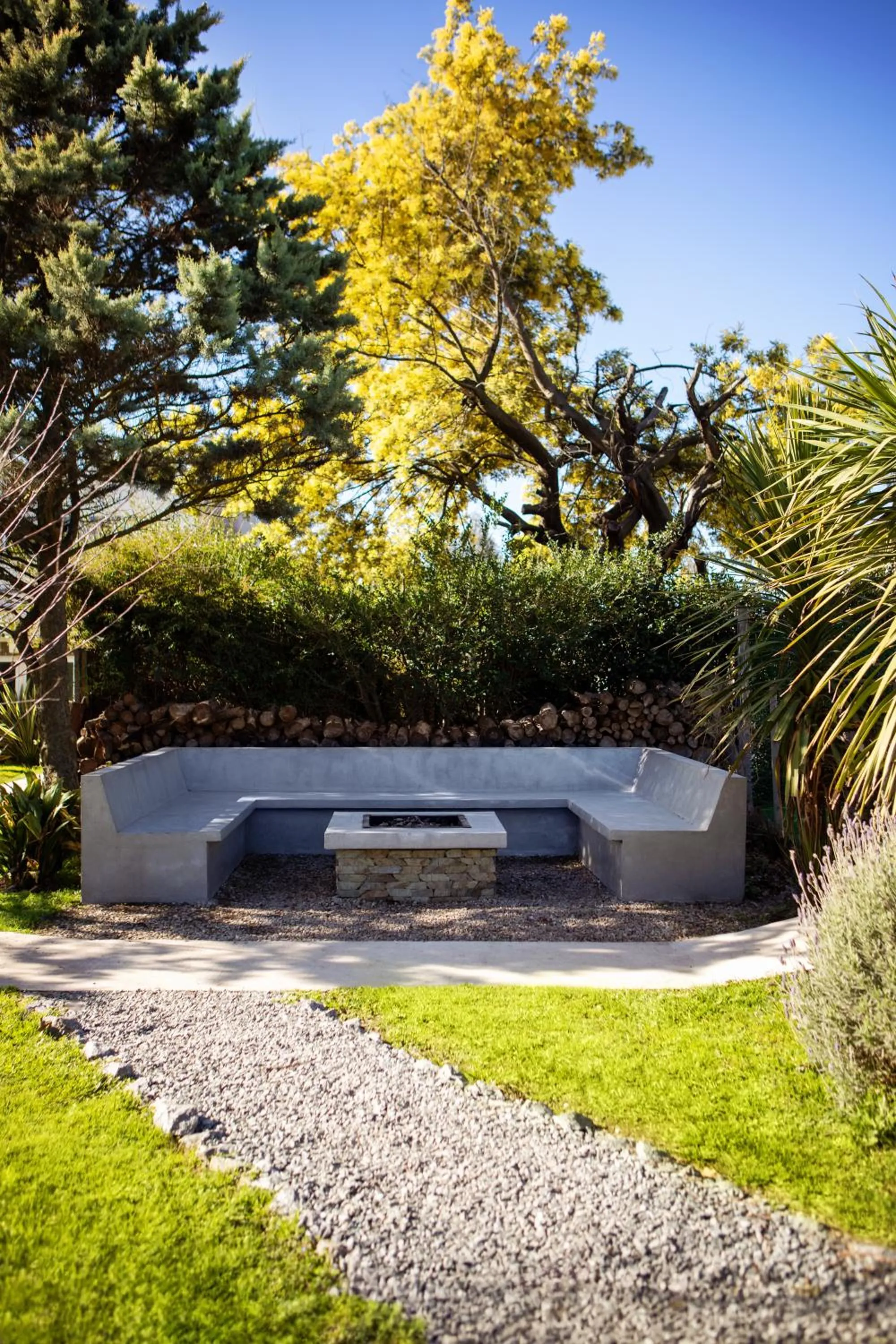 Garden in Ak´Para