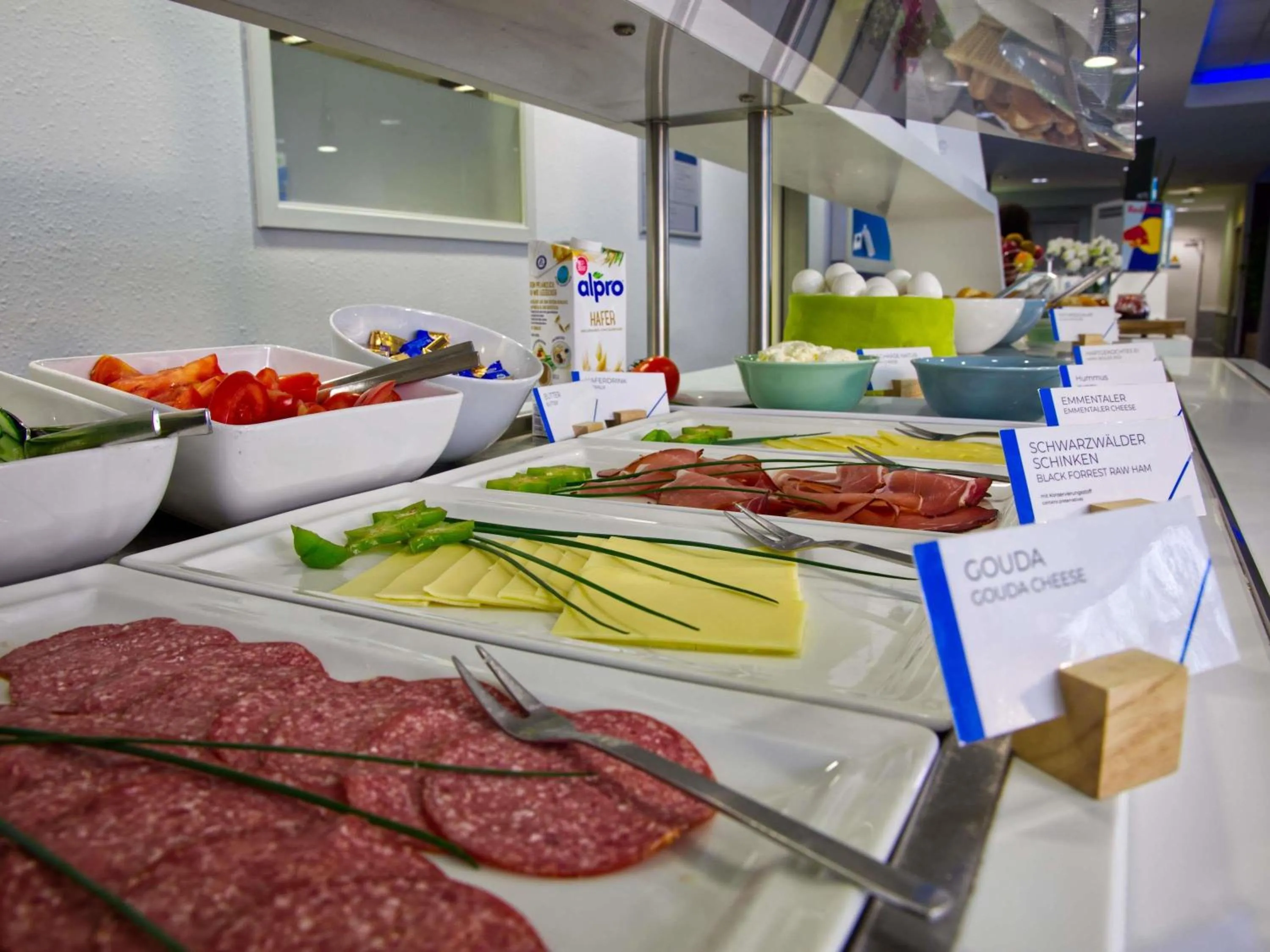 Breakfast in Ibis budget Koeln Messe