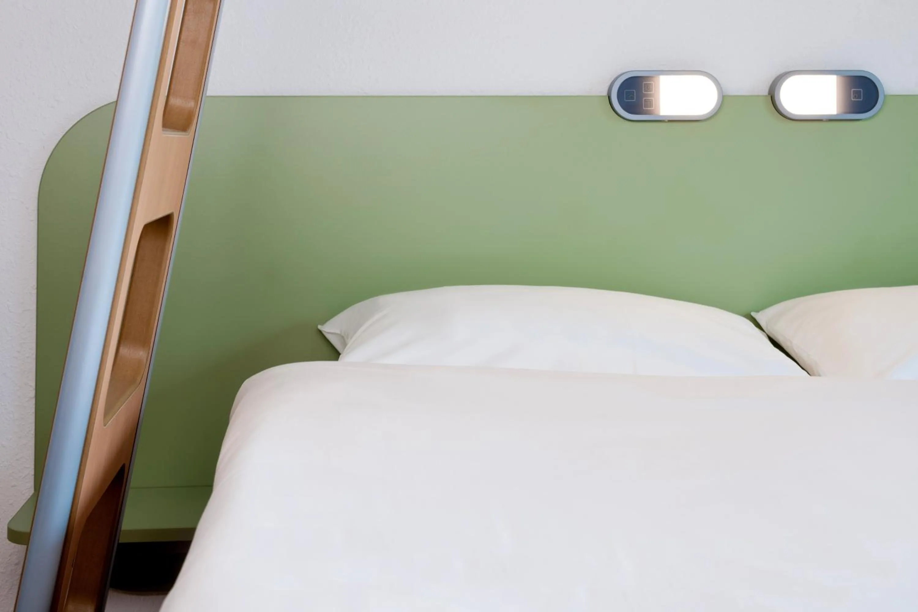 Bed in Ibis budget Koeln Messe