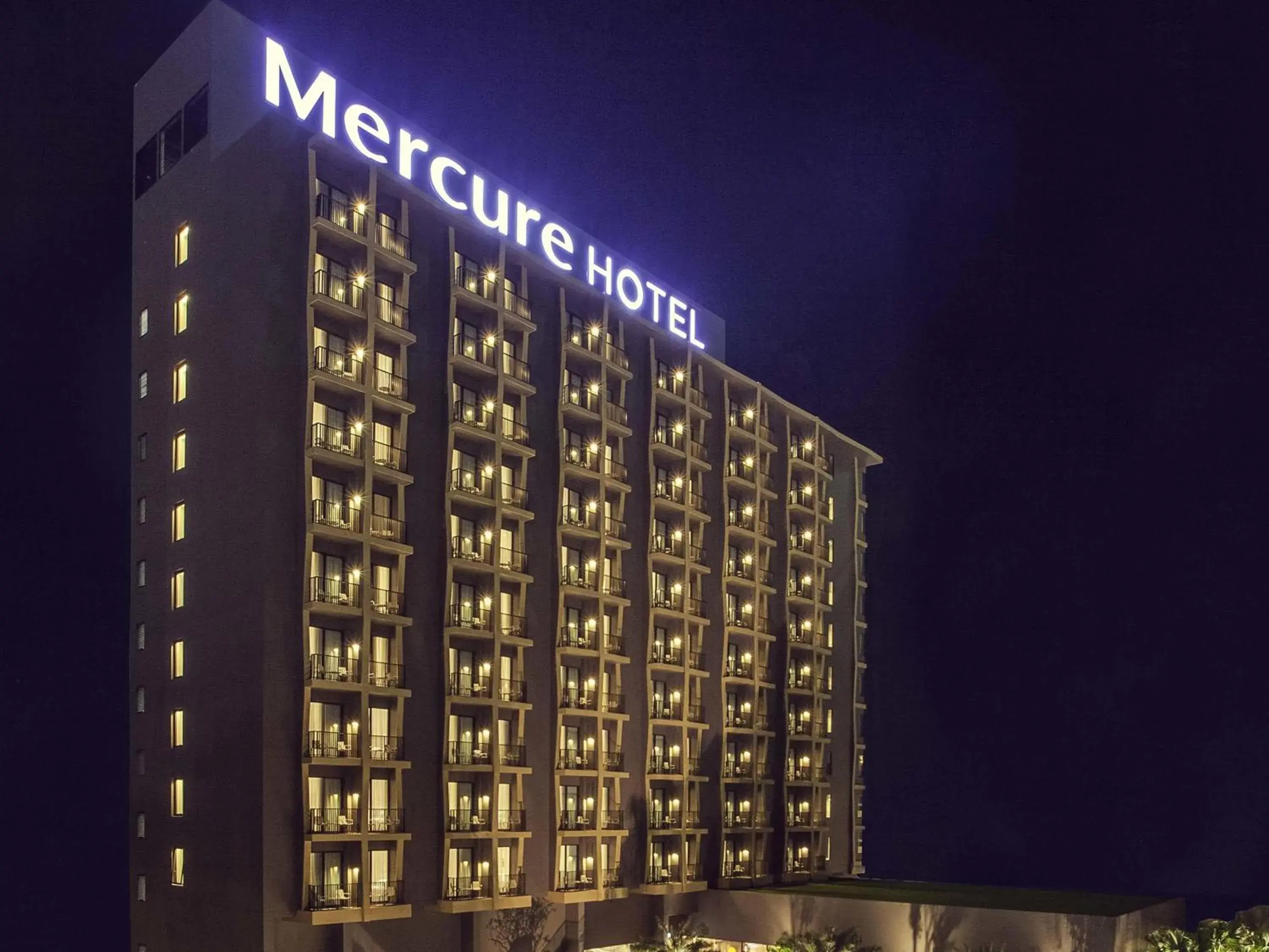 Property building in Mercure Pattaya Ocean Resort Property building in Mercure Pattaya Ocean Resort