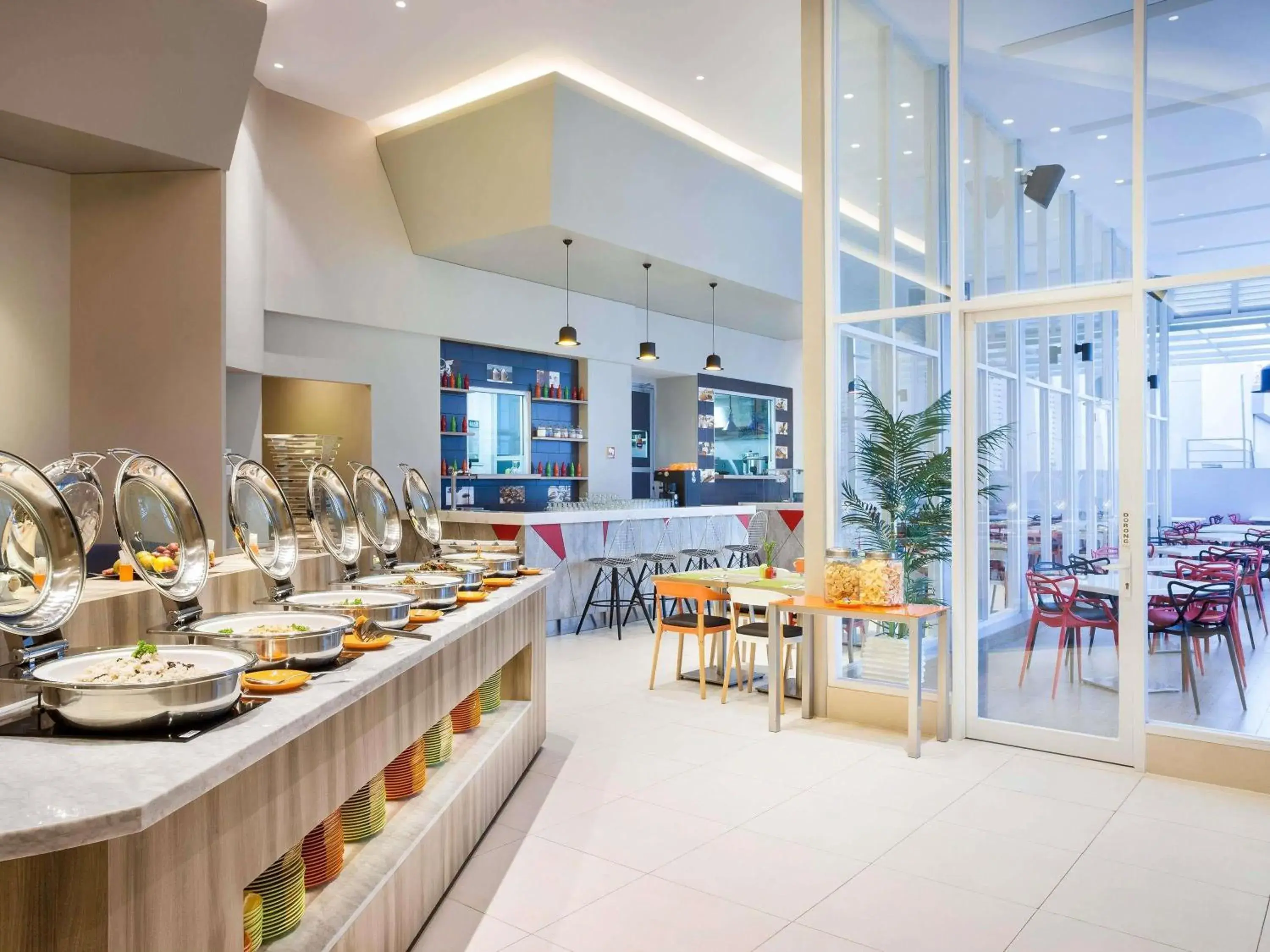 Restaurant/places to eat in Ibis Styles Jakarta Mangga Dua Square Restaurant/places to eat in Ibis Styles Jakarta Mangga Dua Square