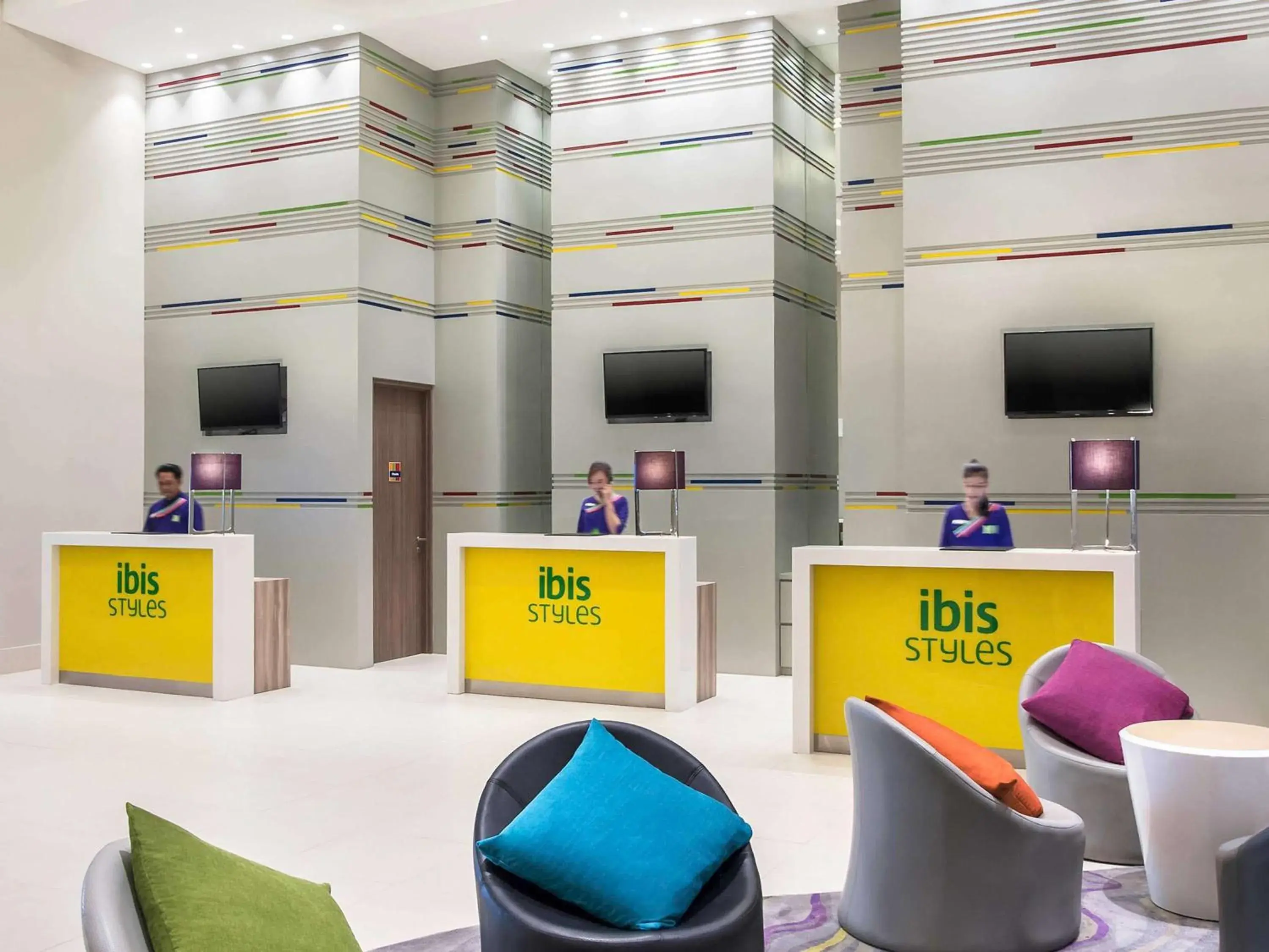 Property building in Ibis Styles Jakarta Mangga Dua Square Property building in Ibis Styles Jakarta Mangga Dua Square