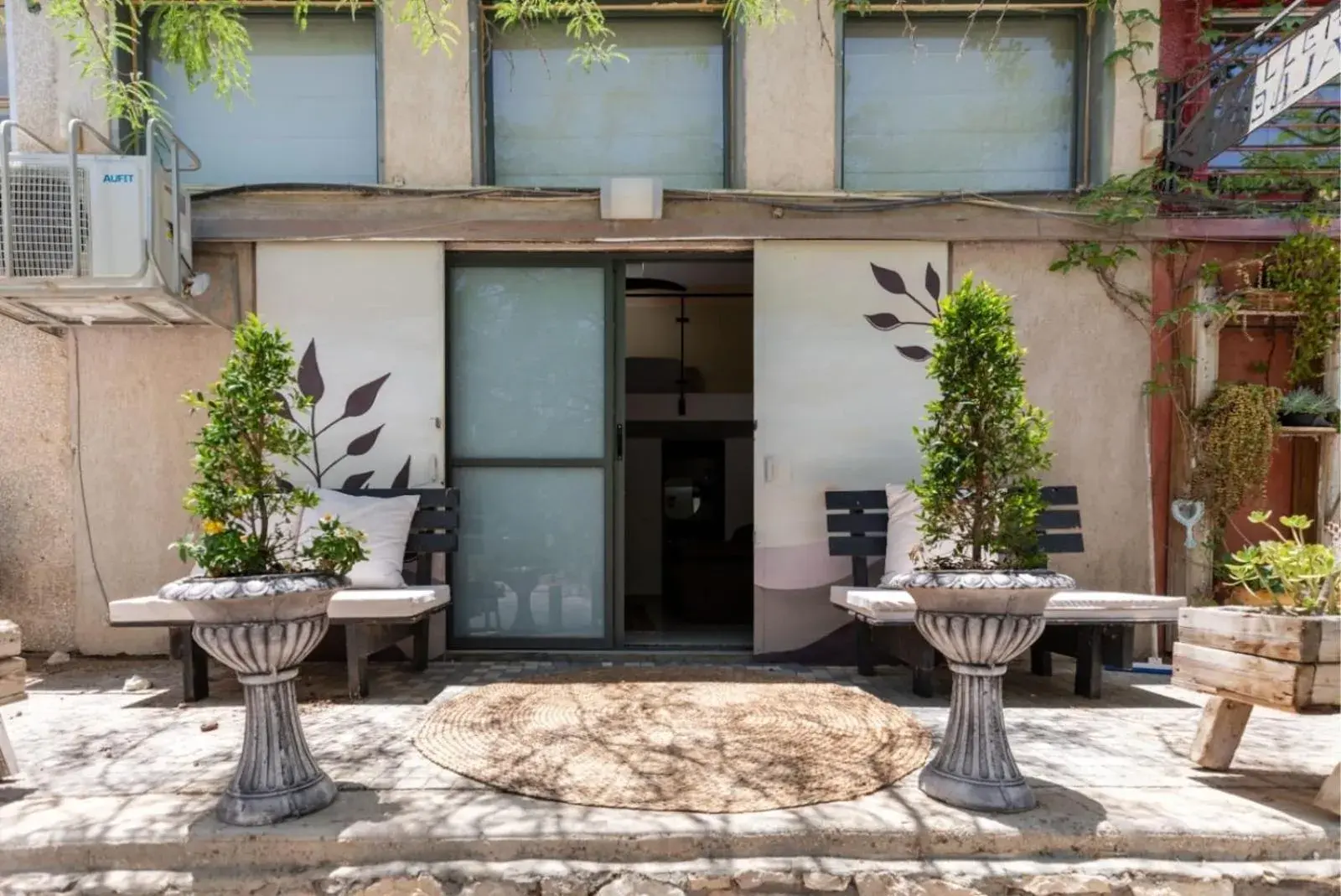 Studio - single occupancy - Split Level in Sitar Ramon Studio - single occupancy - Split Level in Sitar Ramon