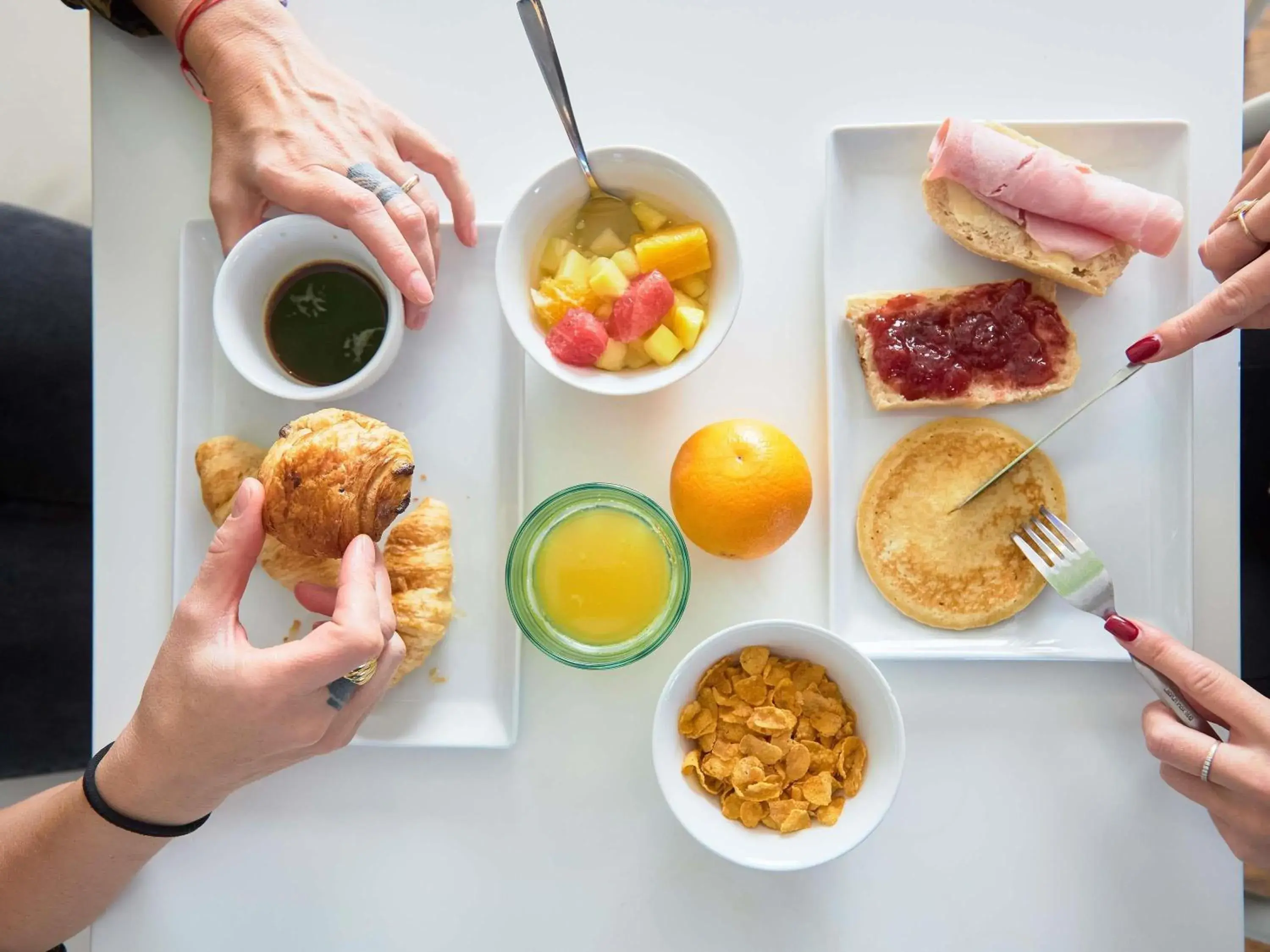 Breakfast in ibis Styles Montelimar Centre Breakfast in ibis Styles Montelimar Centre